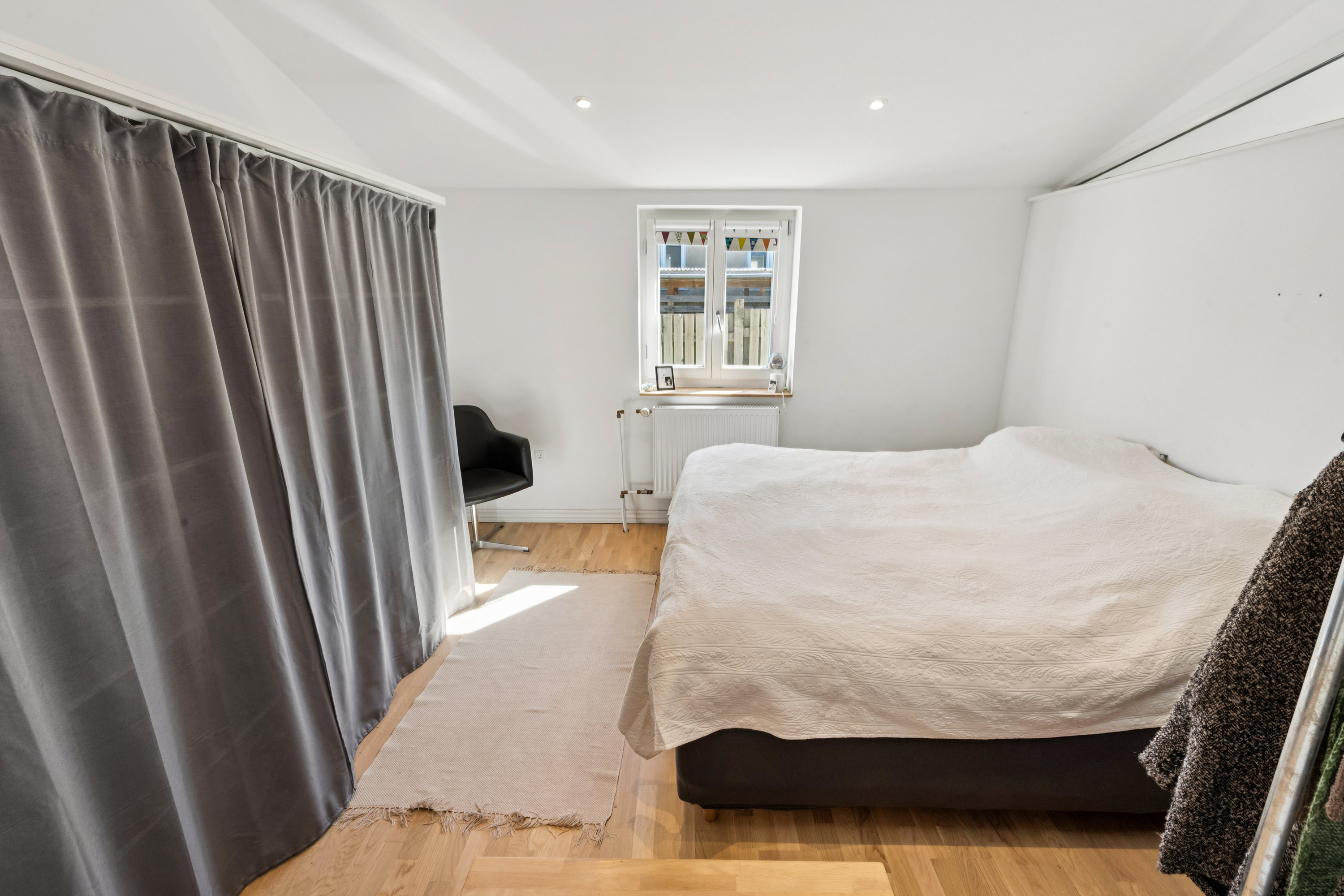 Fremhævet værelse billede i fuldskærmstilstand. Billede af Stavnsbjerg Alle 37, 2860 Søborg