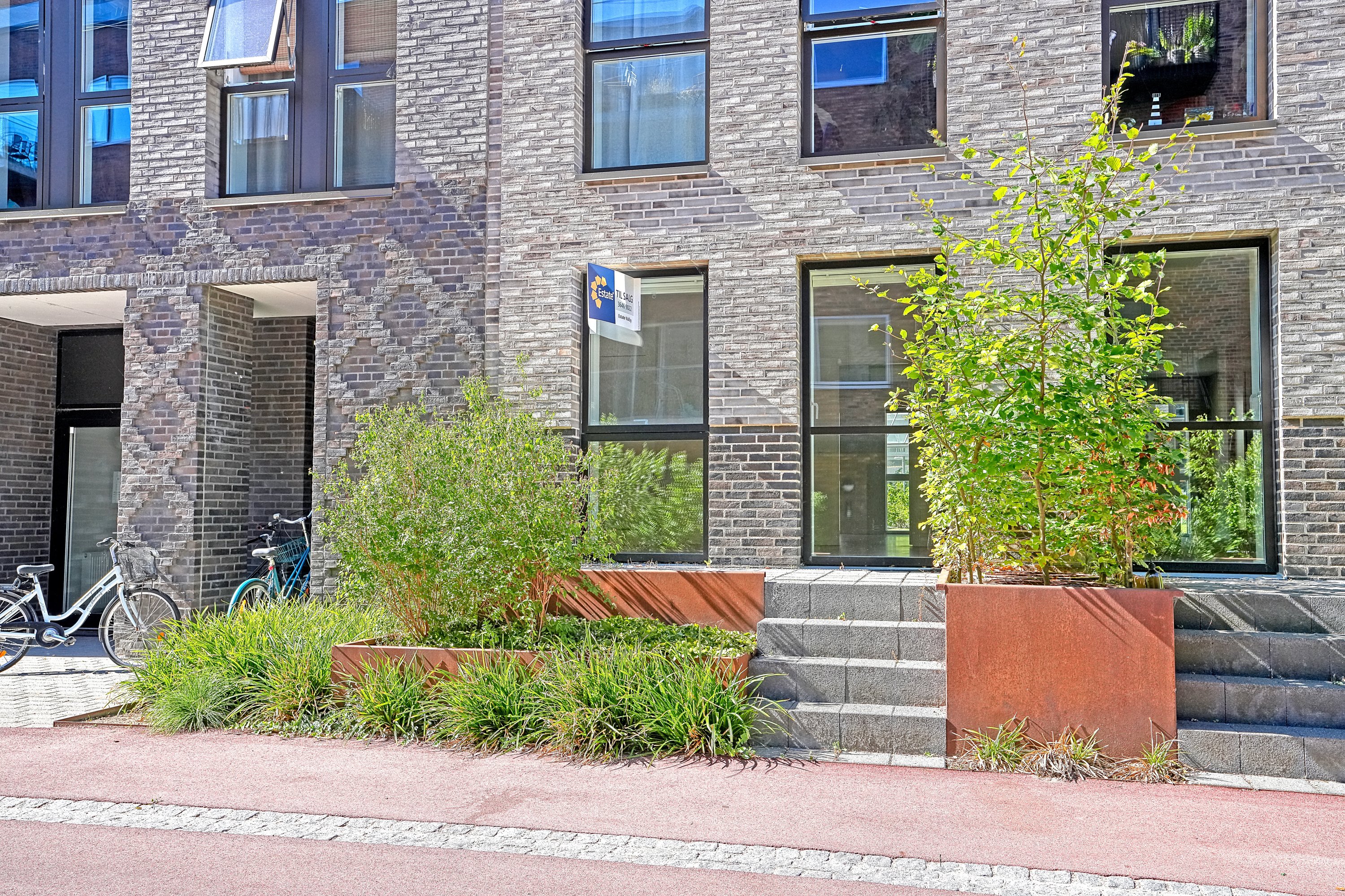 Fremhævet ejendommen billede i fuldskærmstilstand. Billede af Taffelæblevej 4, st.. th., 2500 Valby