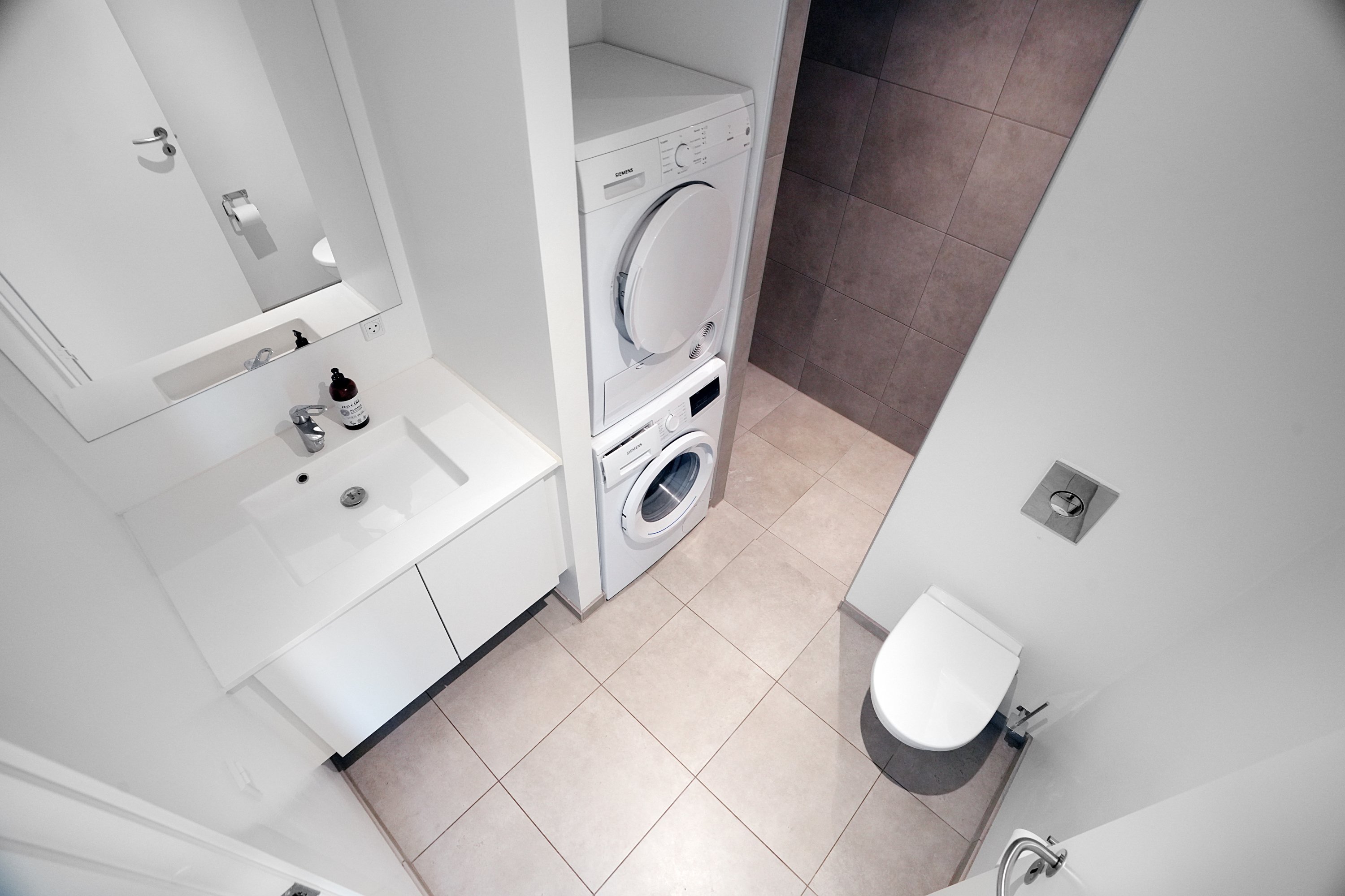 Fremhævet badeværelse billede i fuldskærmstilstand. Billede af Taffelæblevej 4, st.. th., 2500 Valby