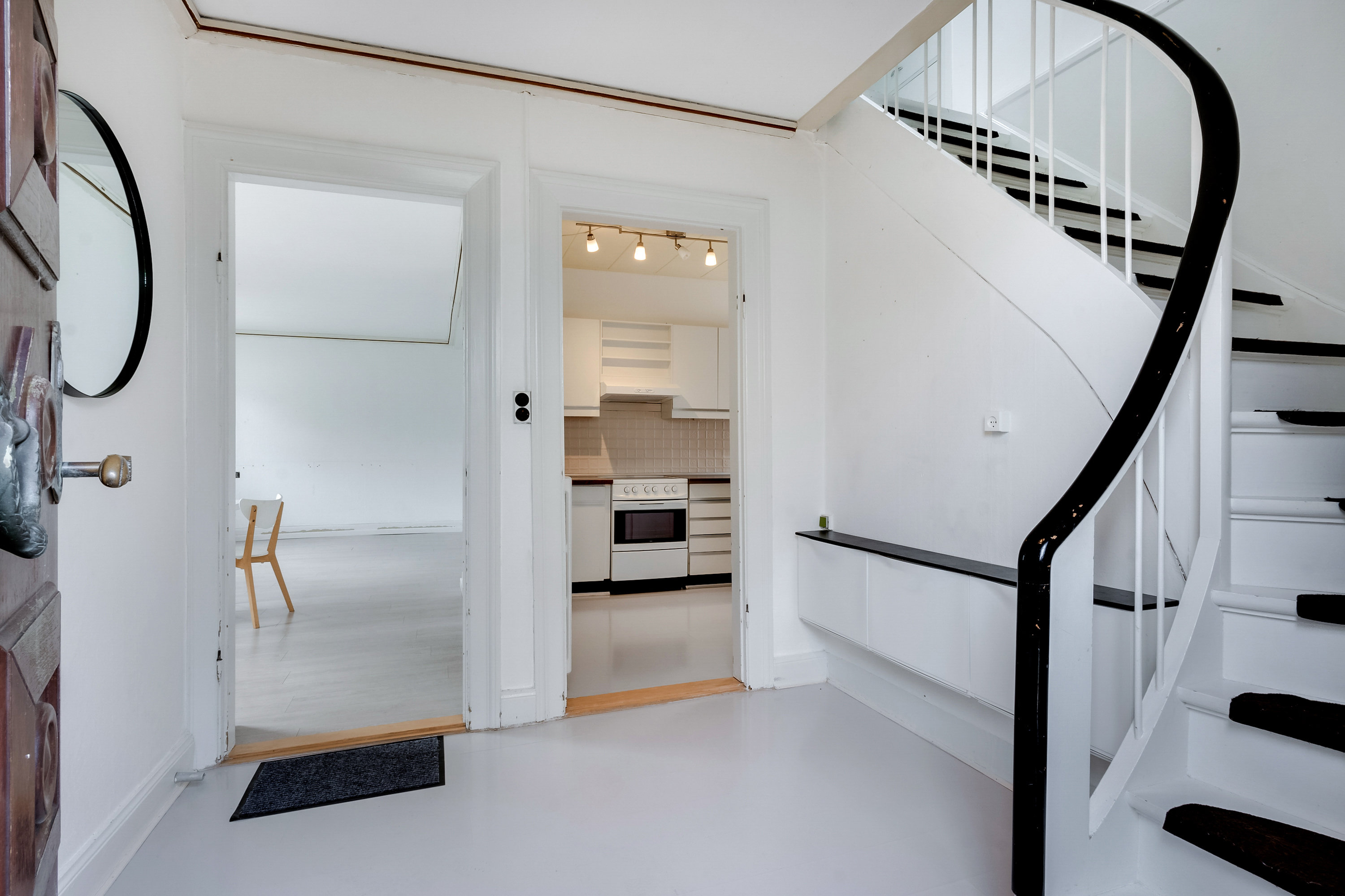 Fremhævet entré billede i fuldskærmstilstand. Billede af Kingstrupvej 15, Ejby, 5592 Ejby