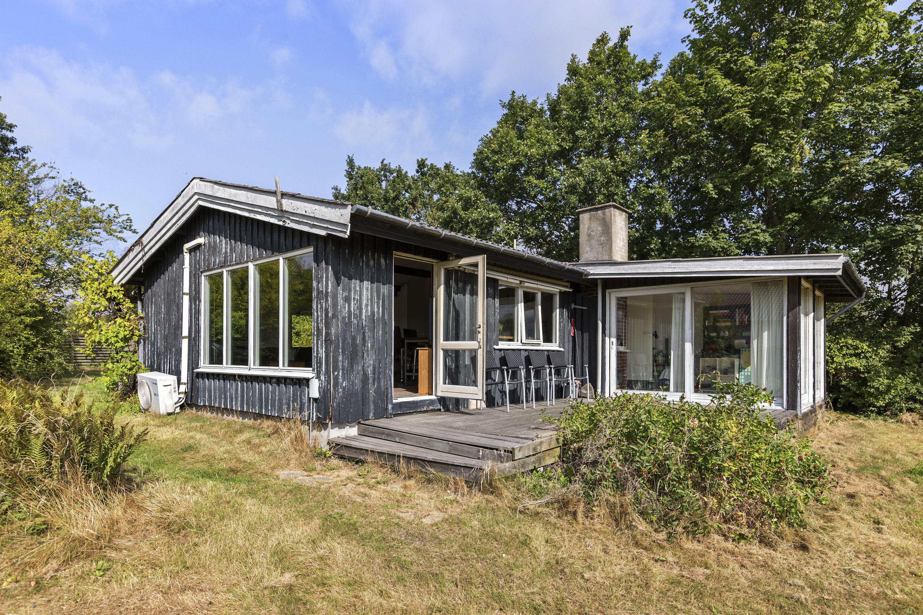 Fremhævet ejendommen billede i fuldskærmstilstand. Billede af Østtoften 10, 4040 Jyllinge