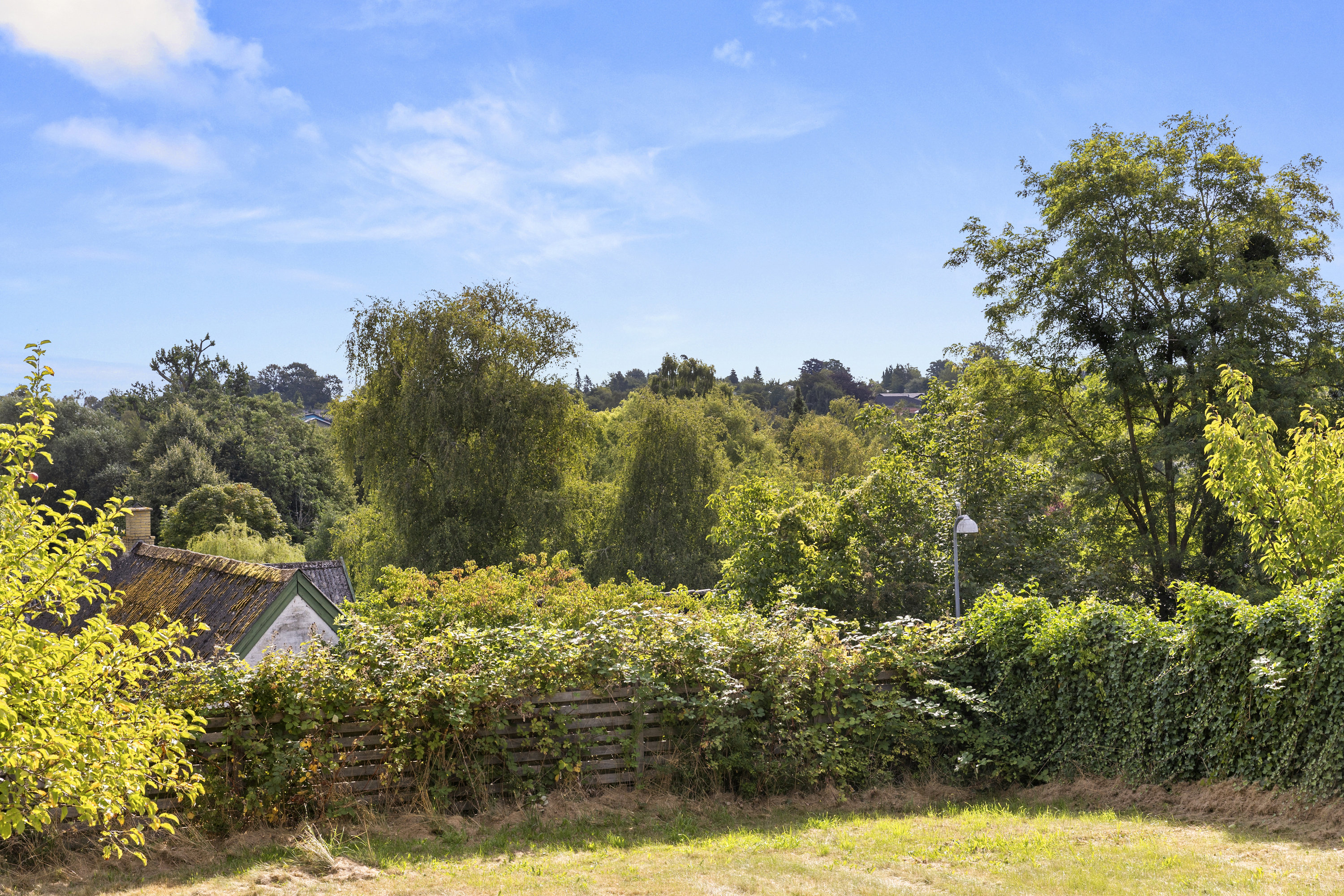 Miniaturebillede 1: udsigt. Billede af Østtoften 10, 4040 Jyllinge