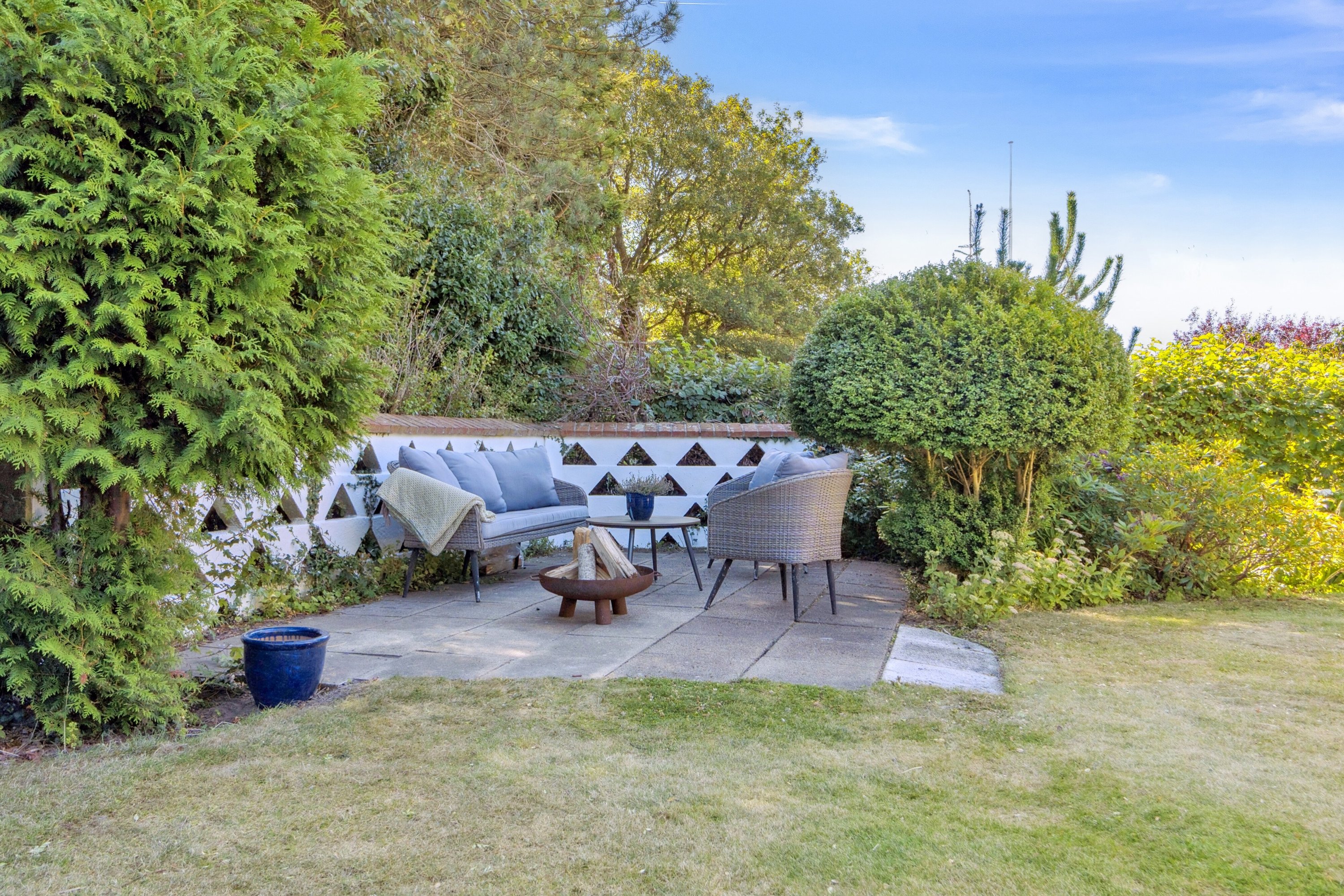 Fremhævet set fra haven billede i fuldskærmstilstand. Billede af Margrethevej 17, 7700 Thisted