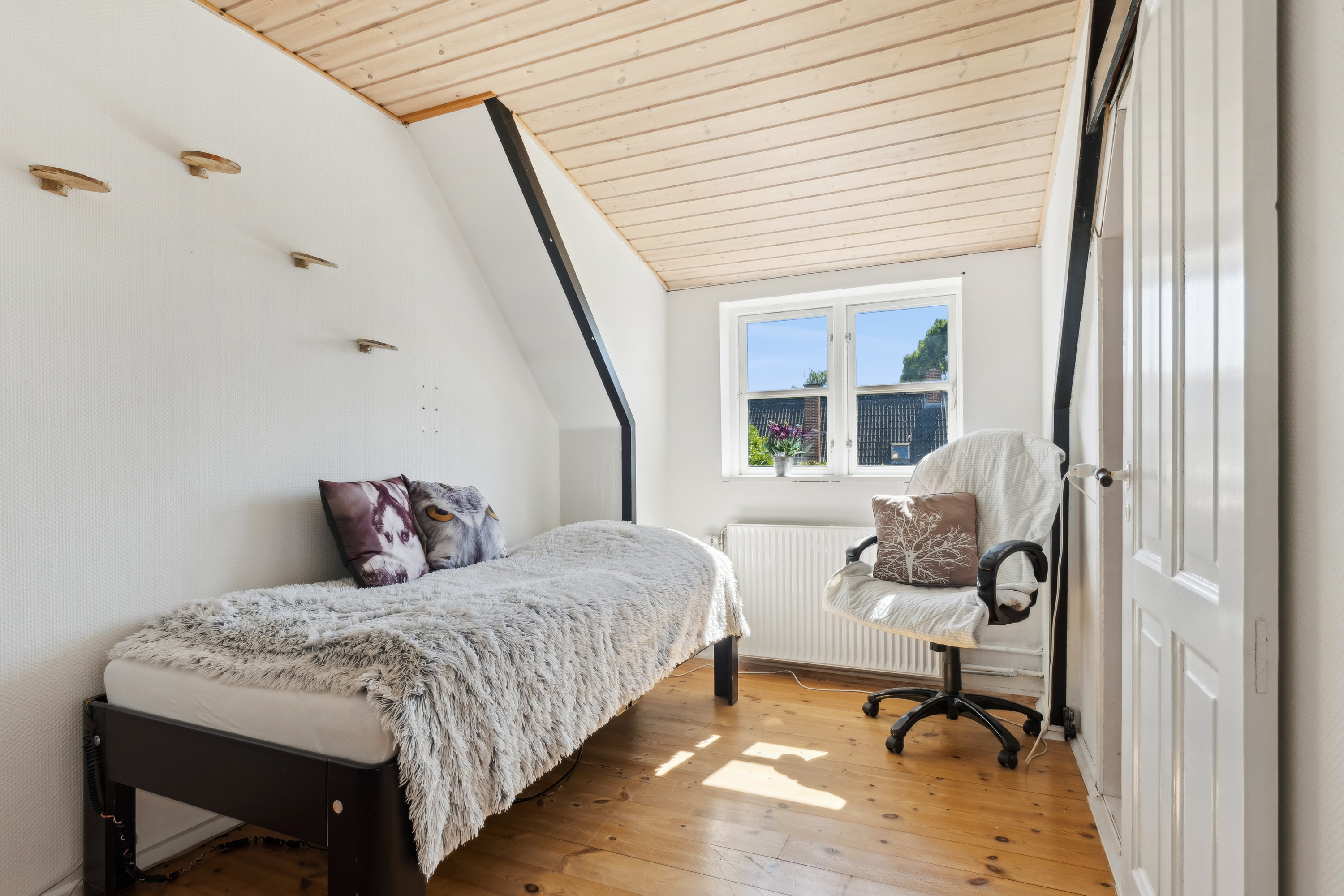 Fremhævet værelse billede i fuldskærmstilstand. Billede af Kragerupgårdsvej 11, Tjørnelunde, 4270 Høng