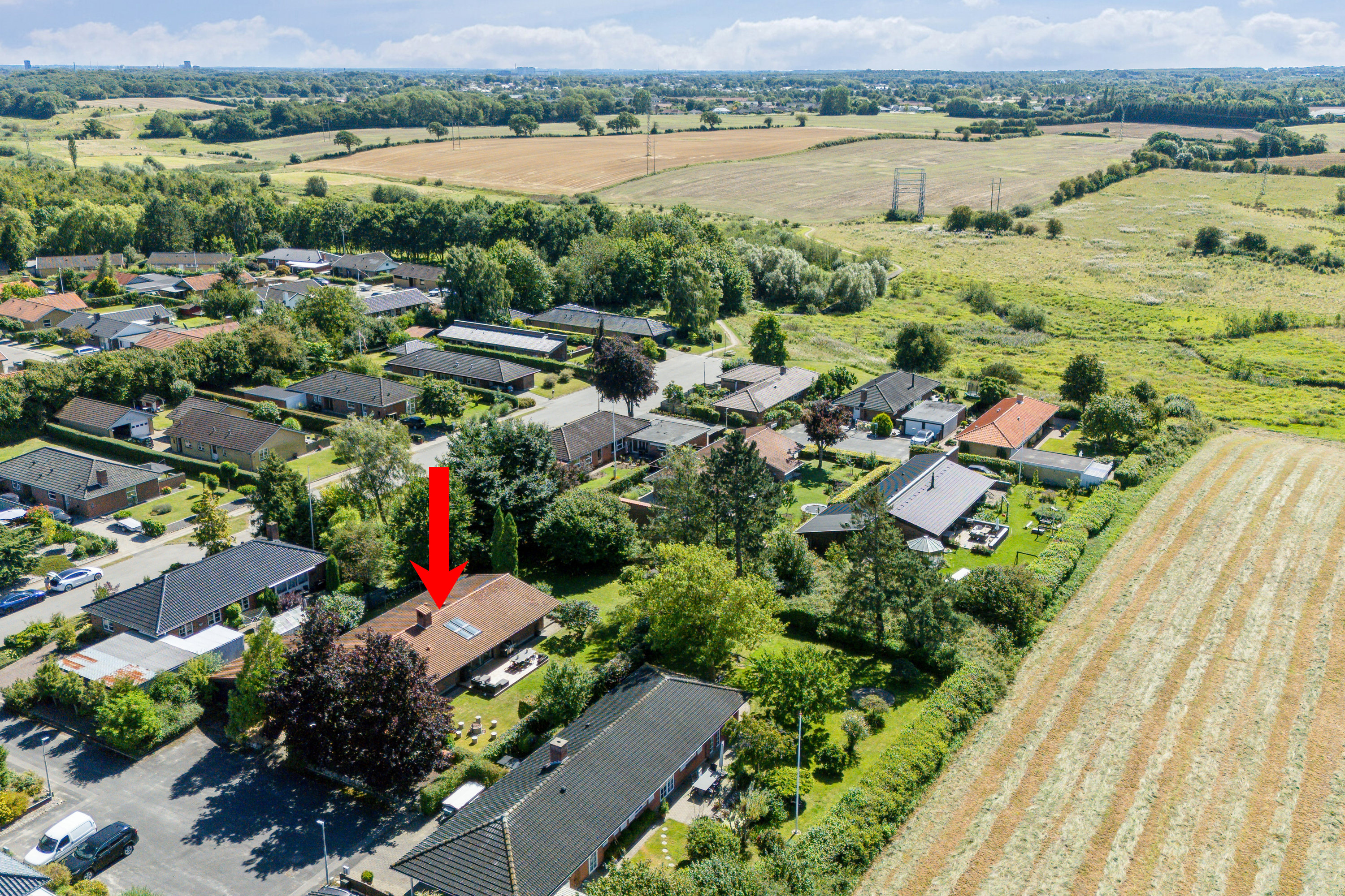 Fremhævet luftfoto billede i fuldskærmstilstand. Billede af Chr. Lehns Vænge 57, Næsbyhoved-Broby, 5270 Odense N