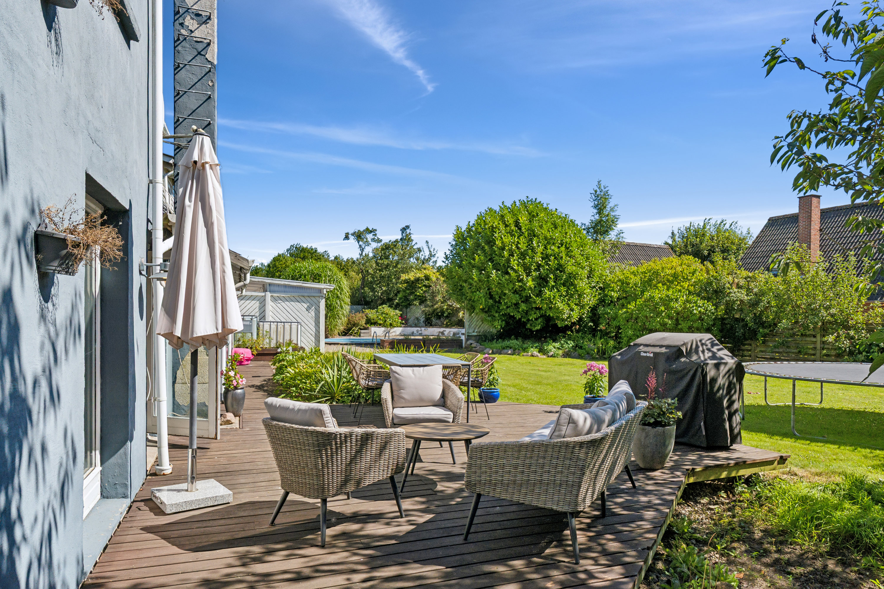 Miniaturebillede 2: terrasse. Billede af Kragerupgårdsvej 11, Tjørnelunde, 4270 Høng