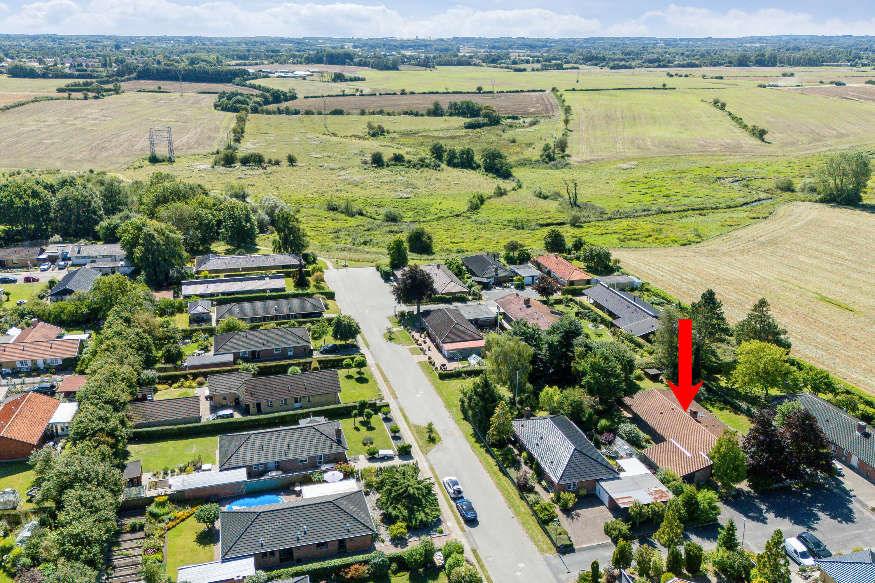 Fremhævet luftfoto billede i fuldskærmstilstand. Billede af Chr. Lehns Vænge 57, Næsbyhoved-Broby, 5270 Odense N