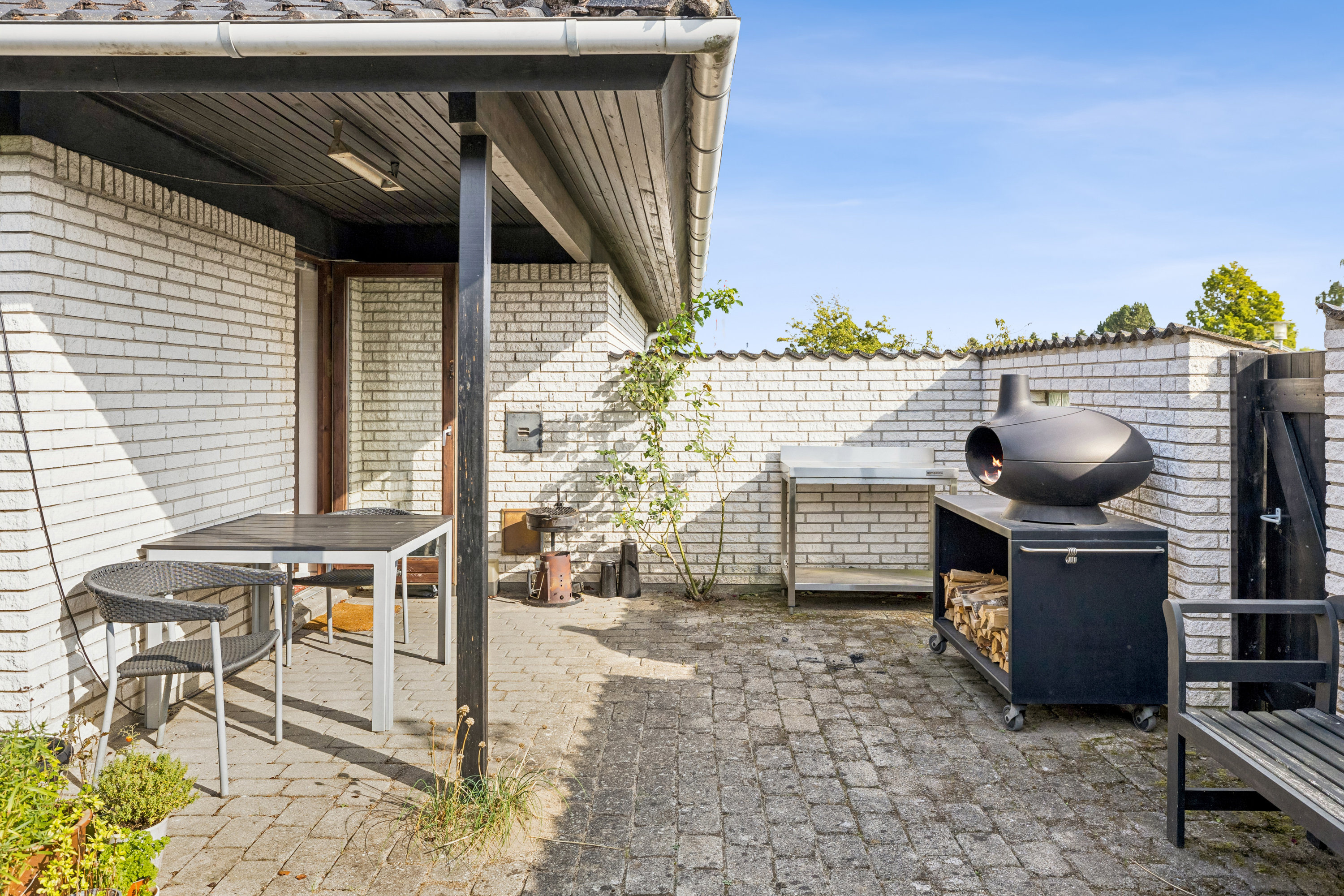 Fremhævet terrasse billede i fuldskærmstilstand. Billede af Kronhjortløkken 128, Korup, 5210 Odense NV