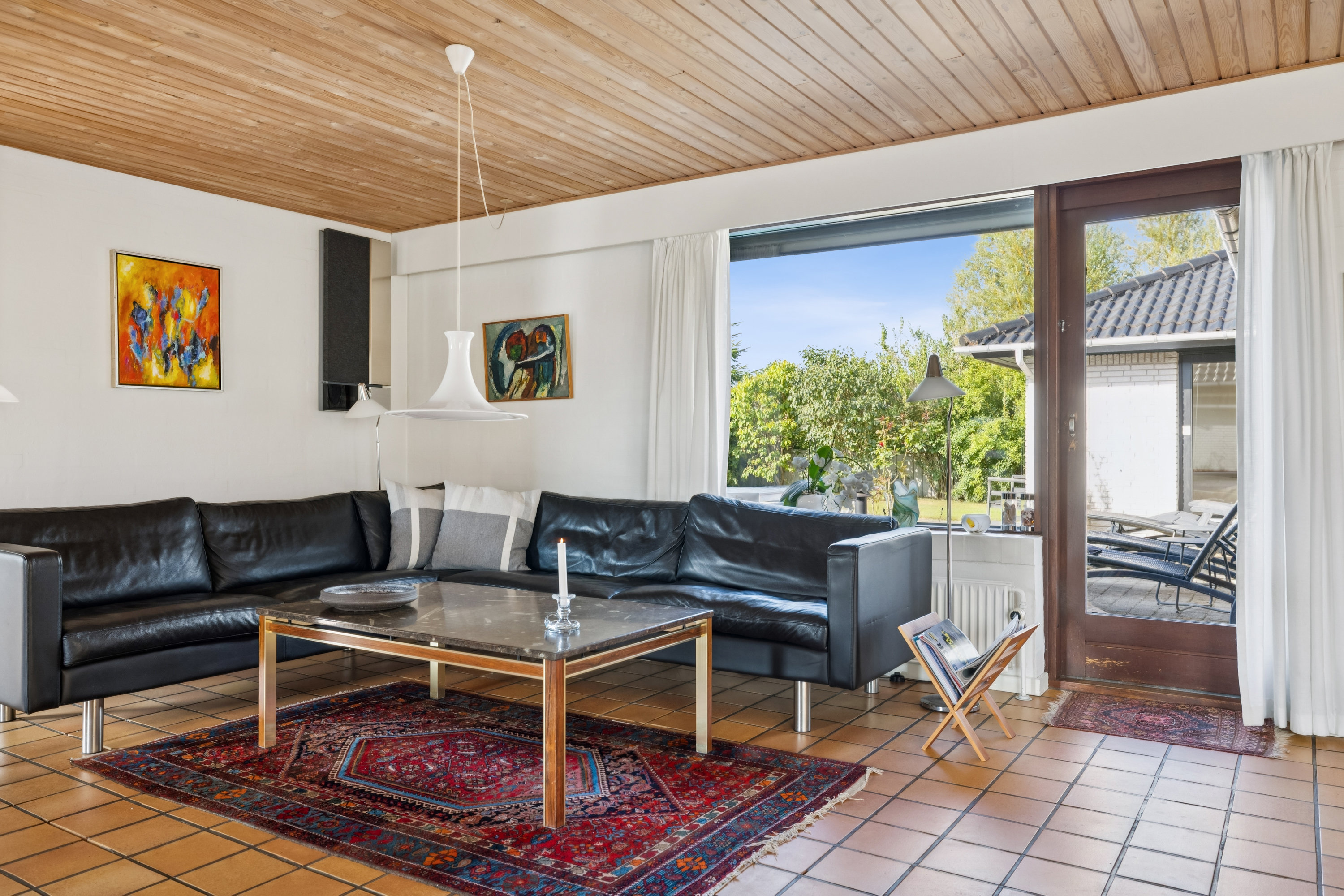 Fremhævet stue billede i fuldskærmstilstand. Billede af Kronhjortløkken 128, Korup, 5210 Odense NV