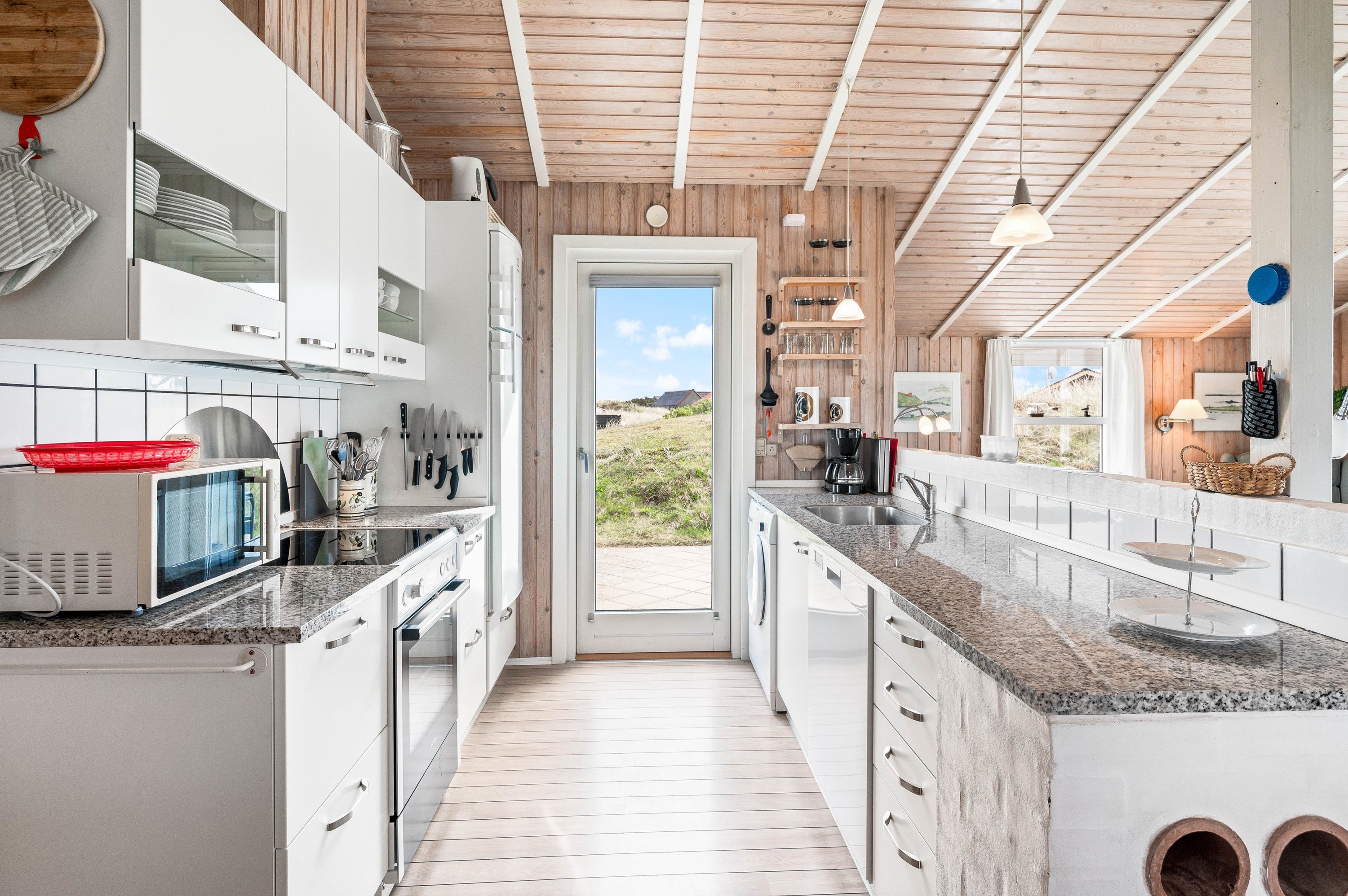 Fremhævet  billede i fuldskærmstilstand. Billede af Arvidvej 150, Bjerregaard, 6960 Hvide Sande