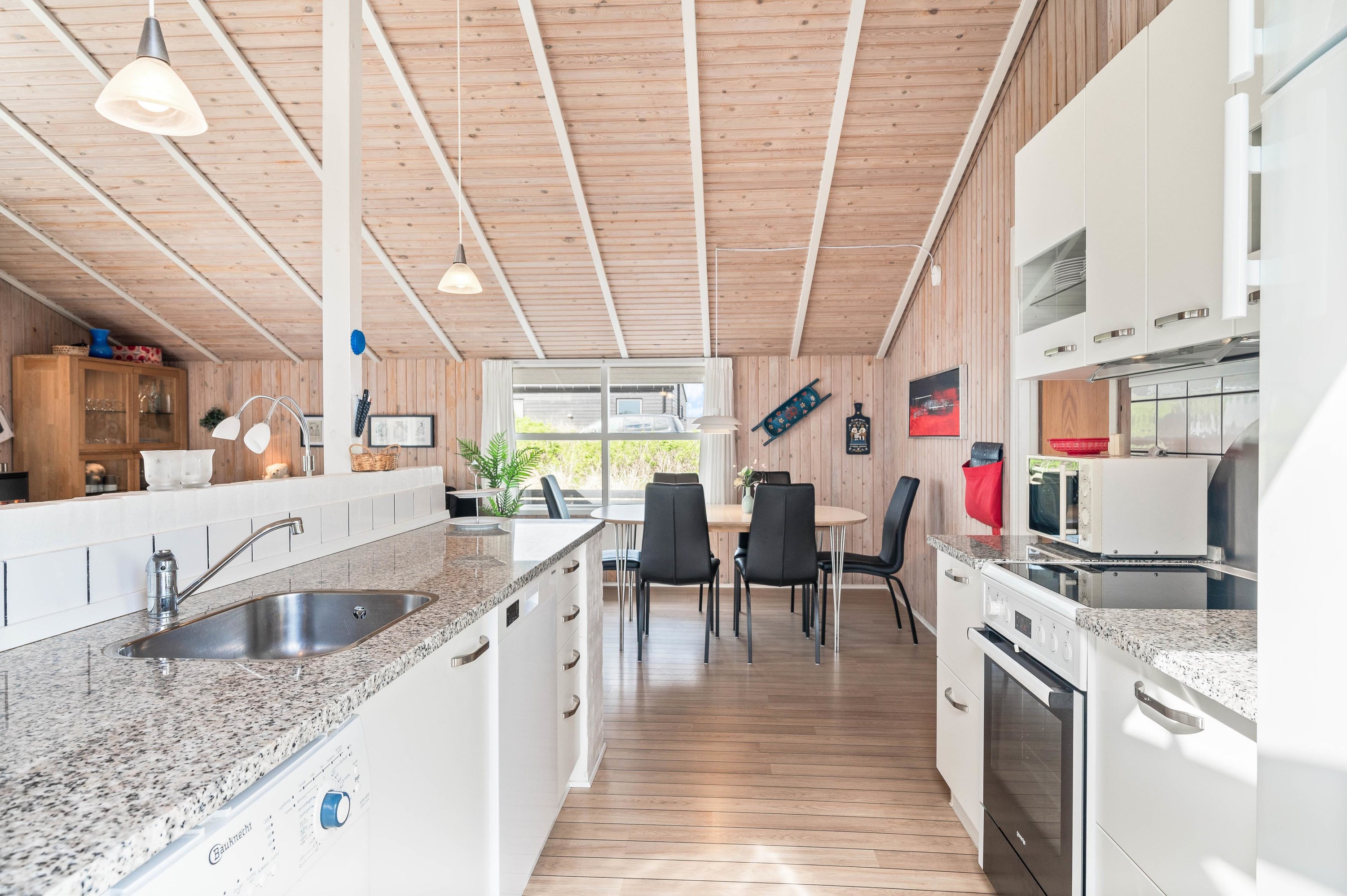 Fremhævet  billede i fuldskærmstilstand. Billede af Arvidvej 150, Bjerregaard, 6960 Hvide Sande