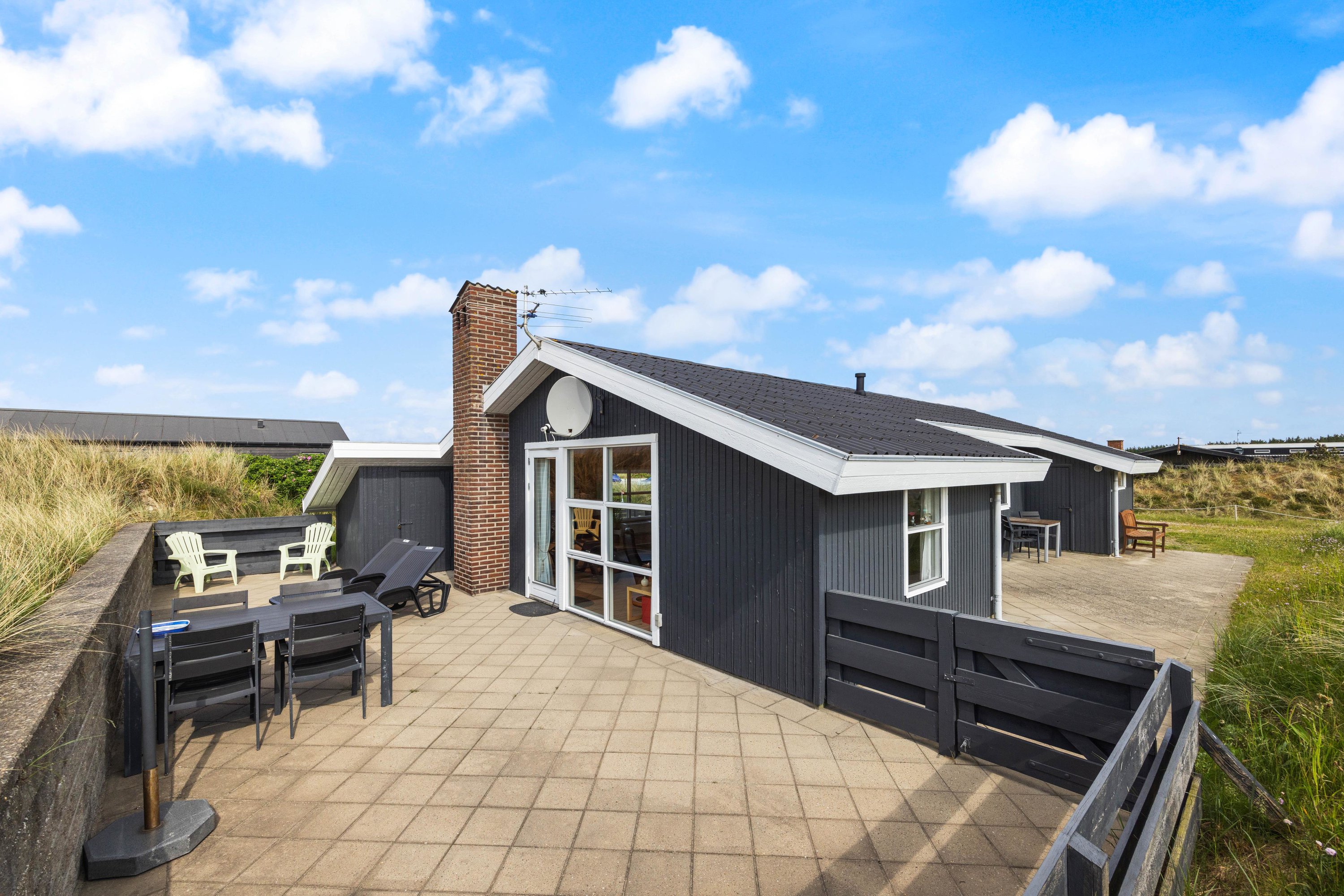 Fremhævet  billede i fuldskærmstilstand. Billede af Arvidvej 150, Bjerregaard, 6960 Hvide Sande