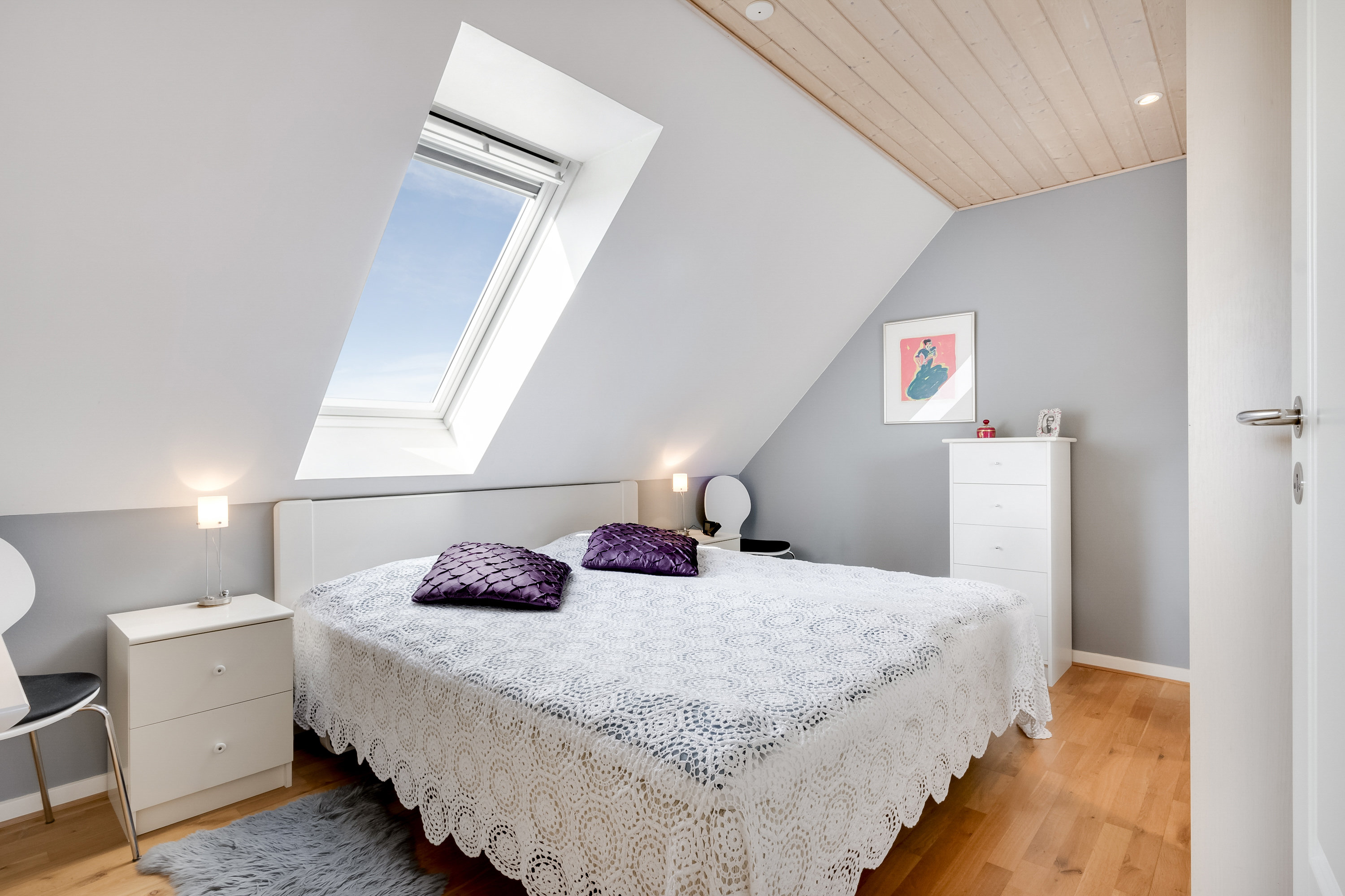 Fremhævet soveværelse billede i fuldskærmstilstand. Billede af Oslovej 45, 5400 Bogense