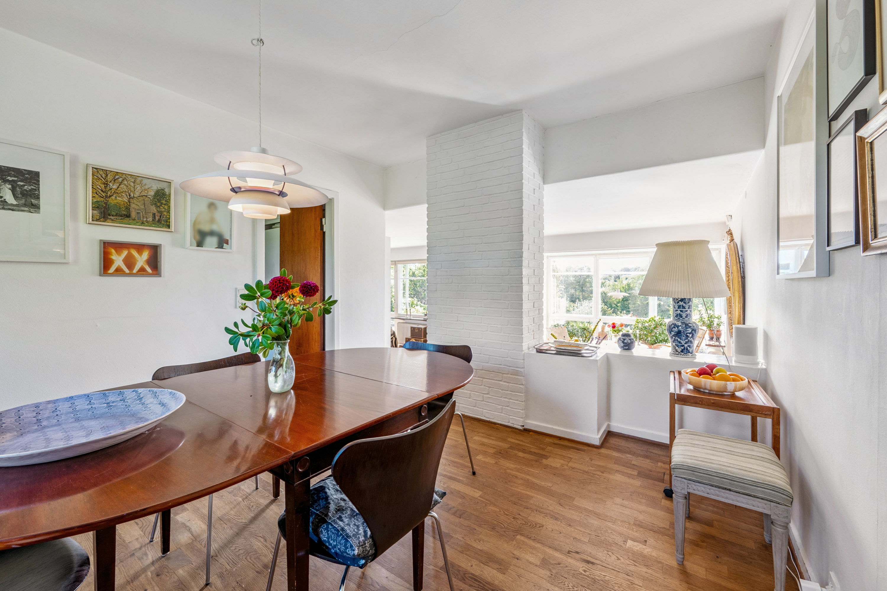 Fremhævet spisestue billede i fuldskærmstilstand. Billede af Skovvej 57, 2820 Gentofte