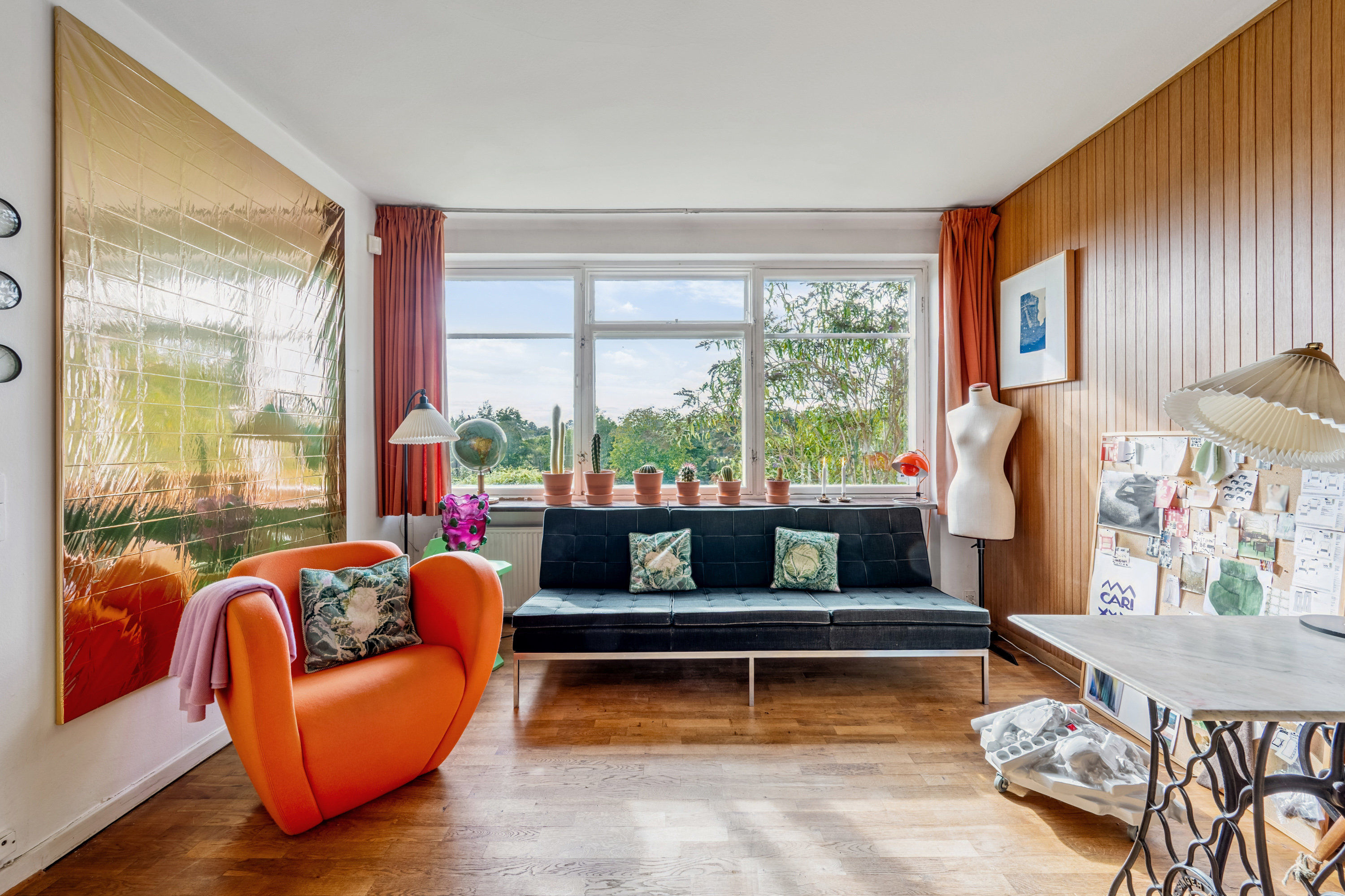 Fremhævet stue billede i fuldskærmstilstand. Billede af Skovvej 57, 2820 Gentofte