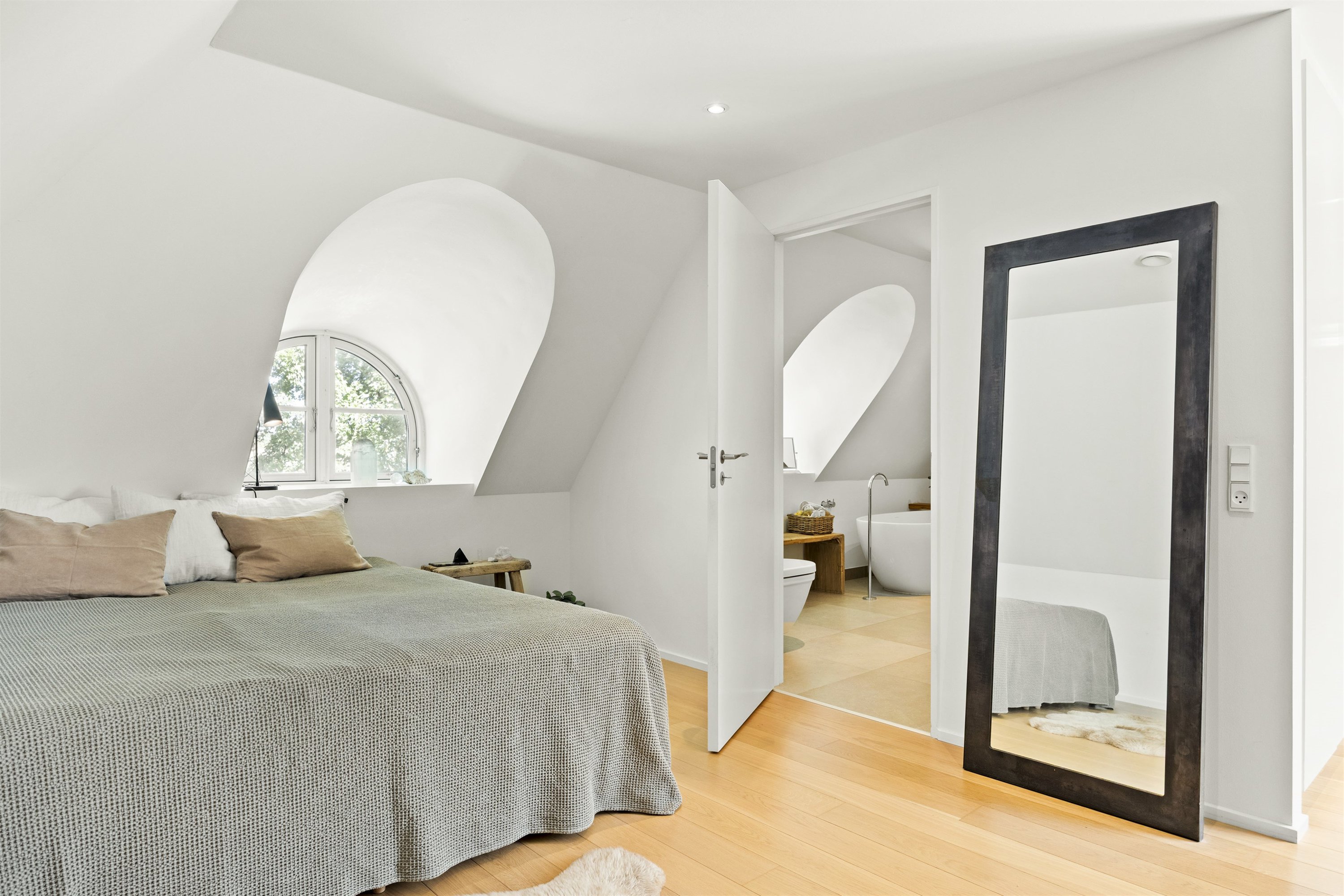 Fremhævet andet billede i fuldskærmstilstand. Billede af Stumpedyssevej 2, 2970 Hørsholm