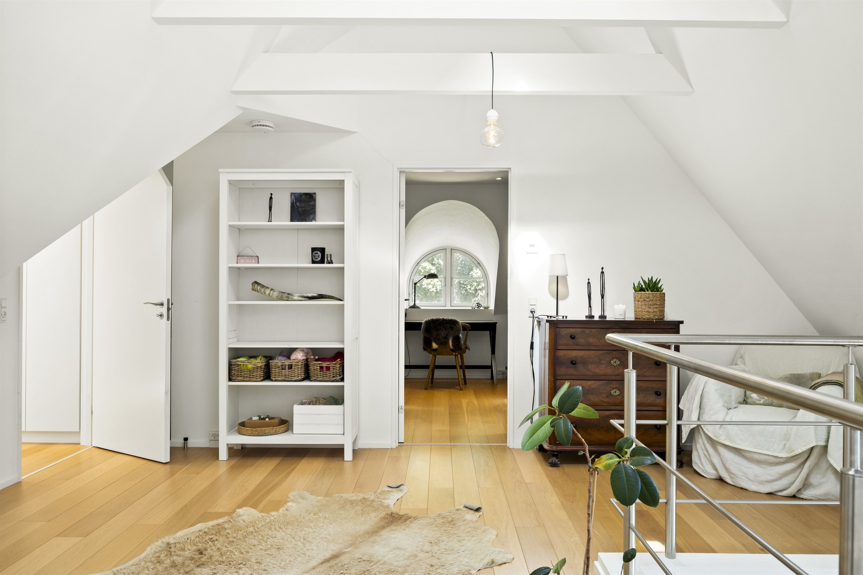 Fremhævet andet billede i fuldskærmstilstand. Billede af Stumpedyssevej 2, 2970 Hørsholm