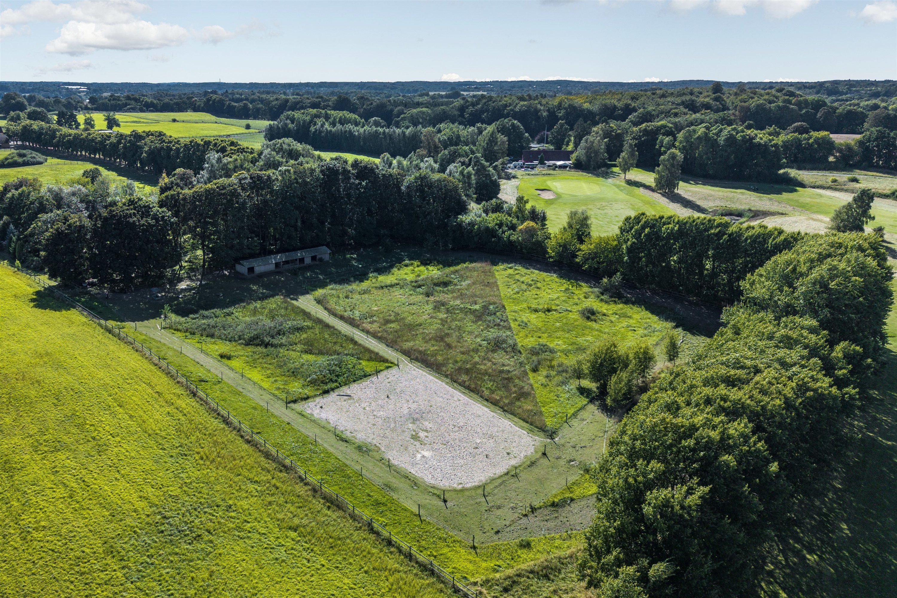 Fremhævet andet billede i fuldskærmstilstand. Billede af Stumpedyssevej 2, 2970 Hørsholm