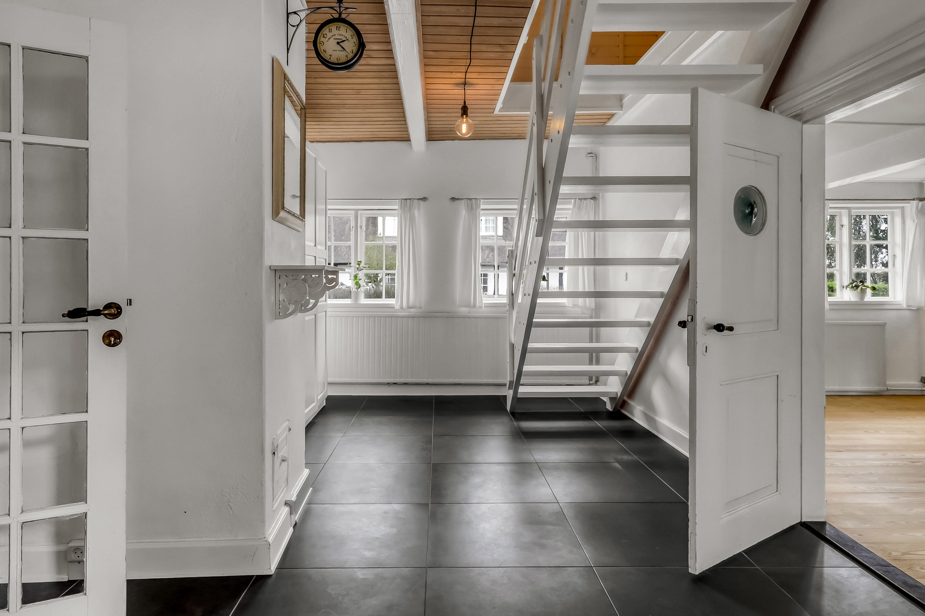 Fremhævet andet billede i fuldskærmstilstand. Billede af Strandgade 47, Tåsinge, 5700 Svendborg