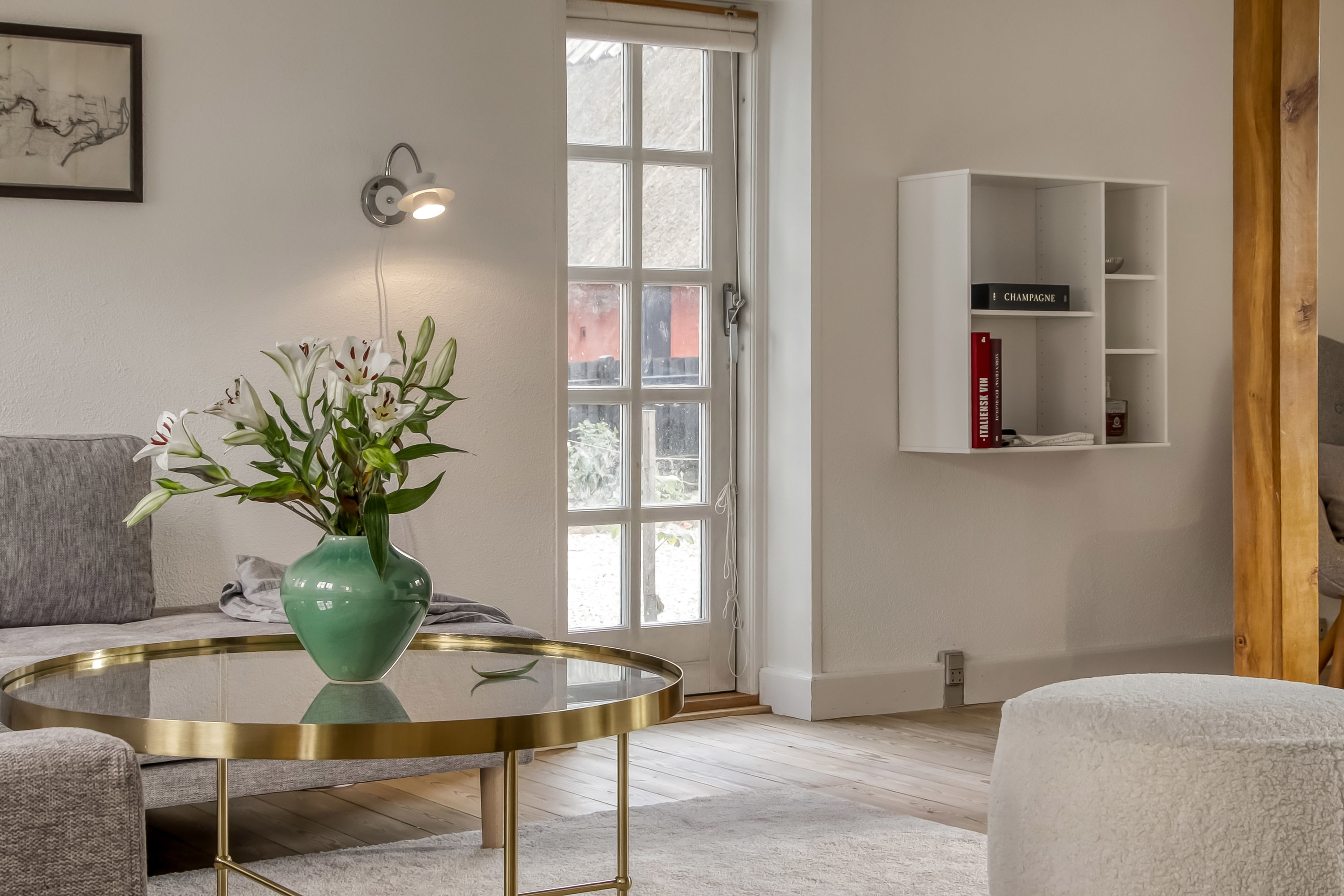 Fremhævet stue billede i fuldskærmstilstand. Billede af Strandgade 47, Tåsinge, 5700 Svendborg