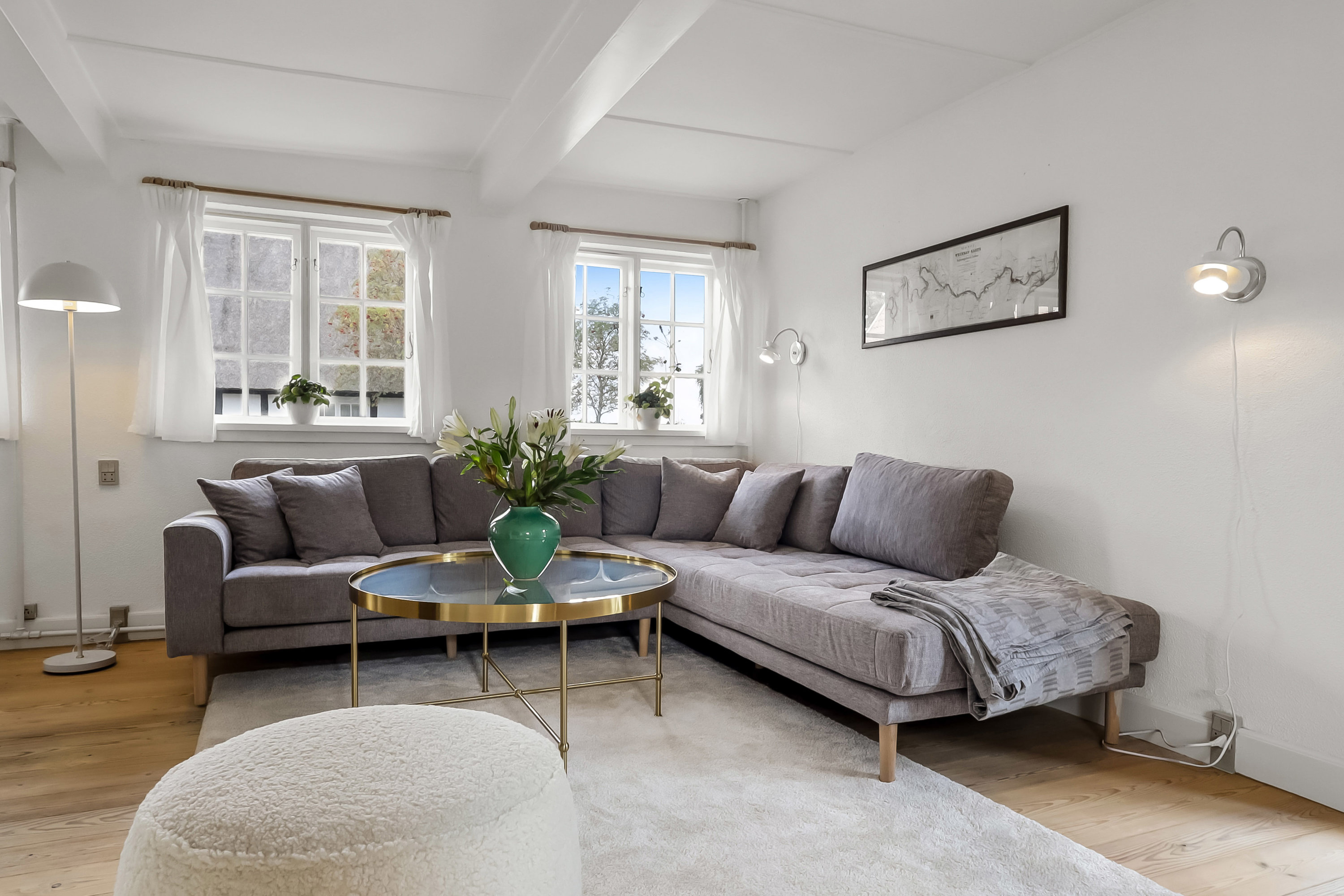 Fremhævet stue billede i fuldskærmstilstand. Billede af Strandgade 47, Tåsinge, 5700 Svendborg