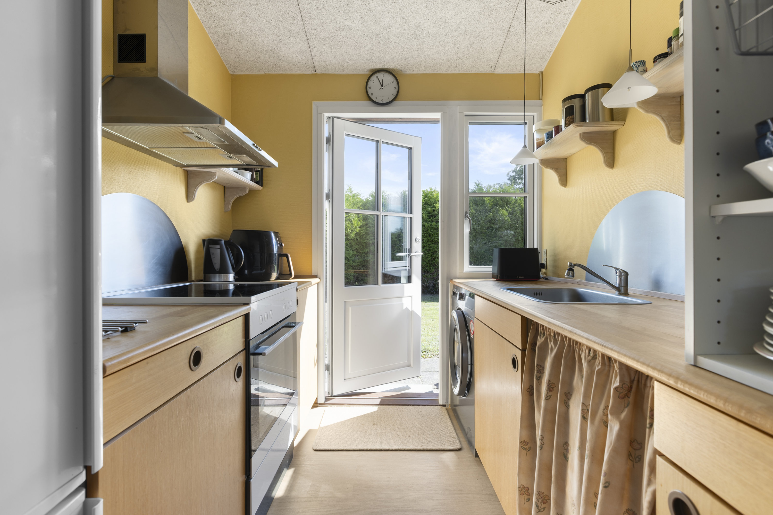 Fremhævet køkken billede i fuldskærmstilstand. Billede af Sortmejsevej 24, Ll Kongsmark, 4200 Slagelse