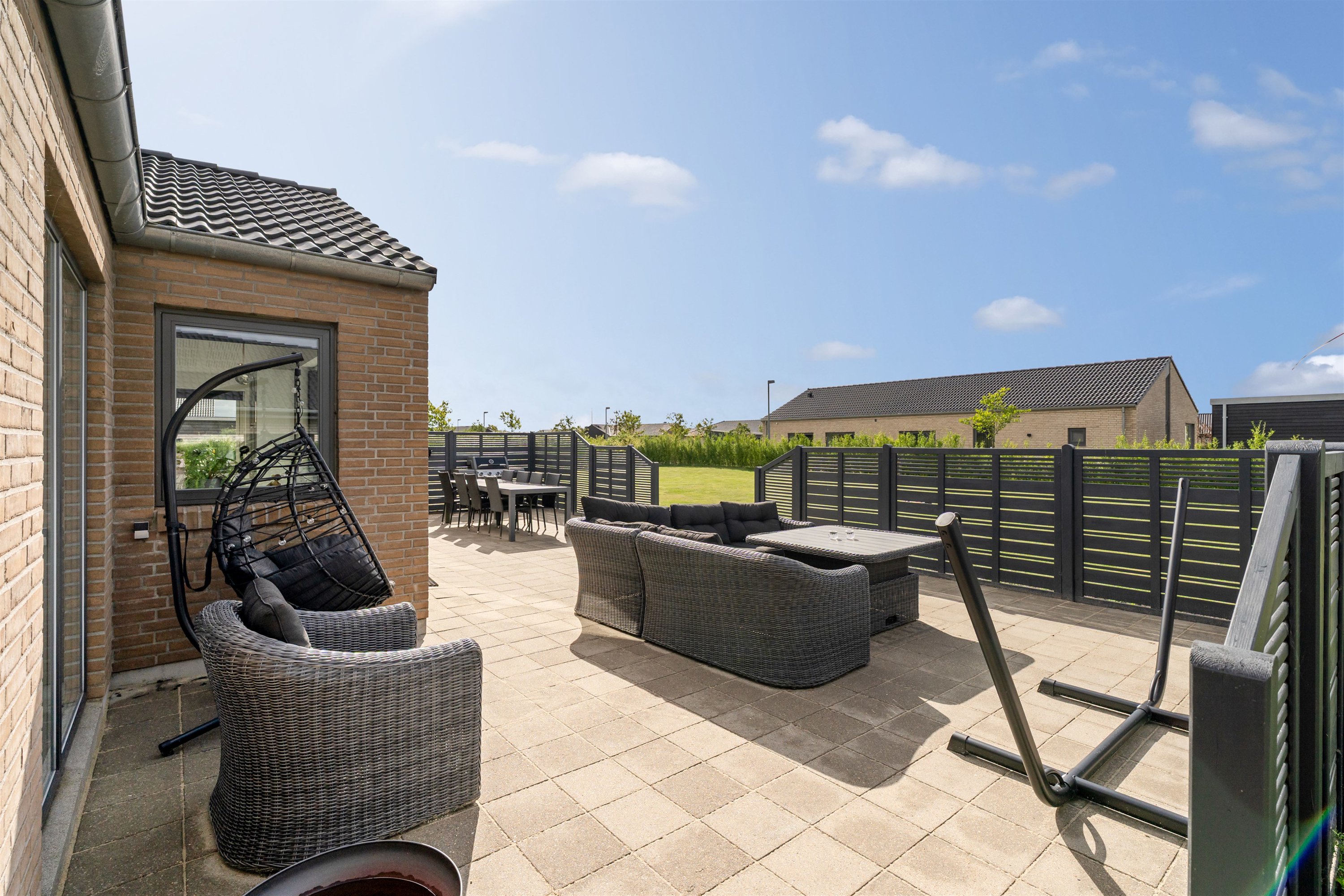 Fremhævet terrasse billede i fuldskærmstilstand. Billede af Tusindbenet 4, 7190 Billund