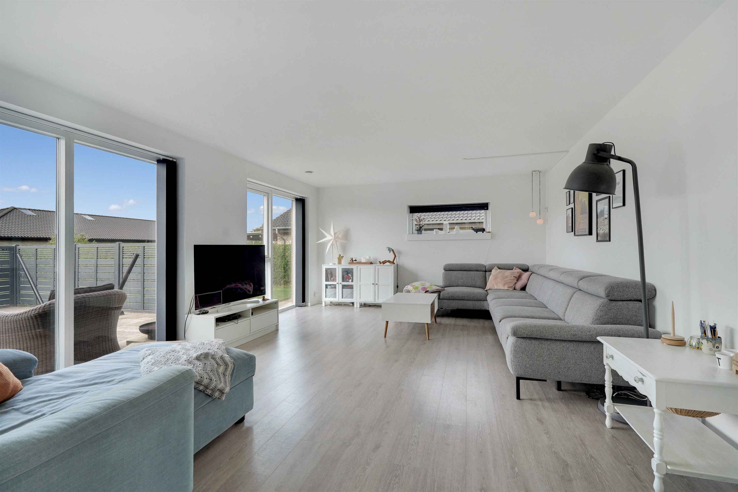 Fremhævet stue billede i fuldskærmstilstand. Billede af Tusindbenet 4, 7190 Billund