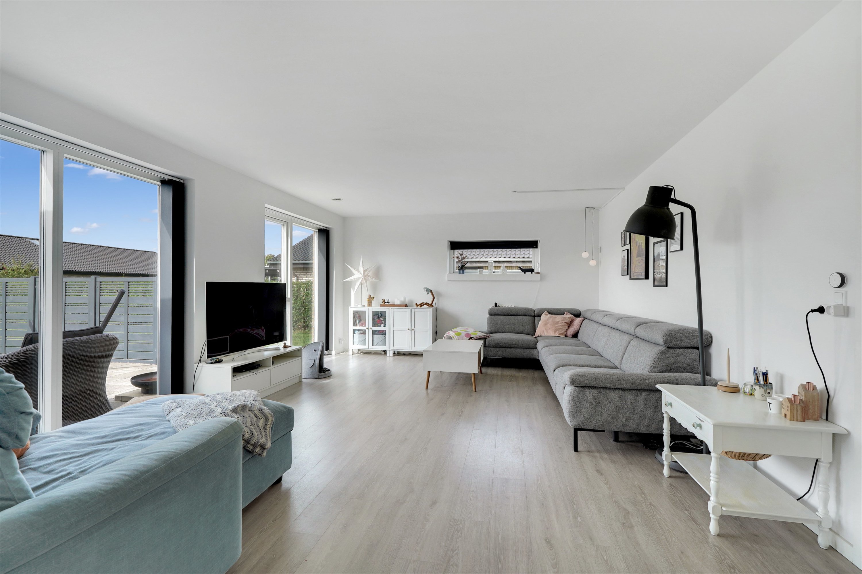 Fremhævet stue billede i fuldskærmstilstand. Billede af Tusindbenet 4, 7190 Billund