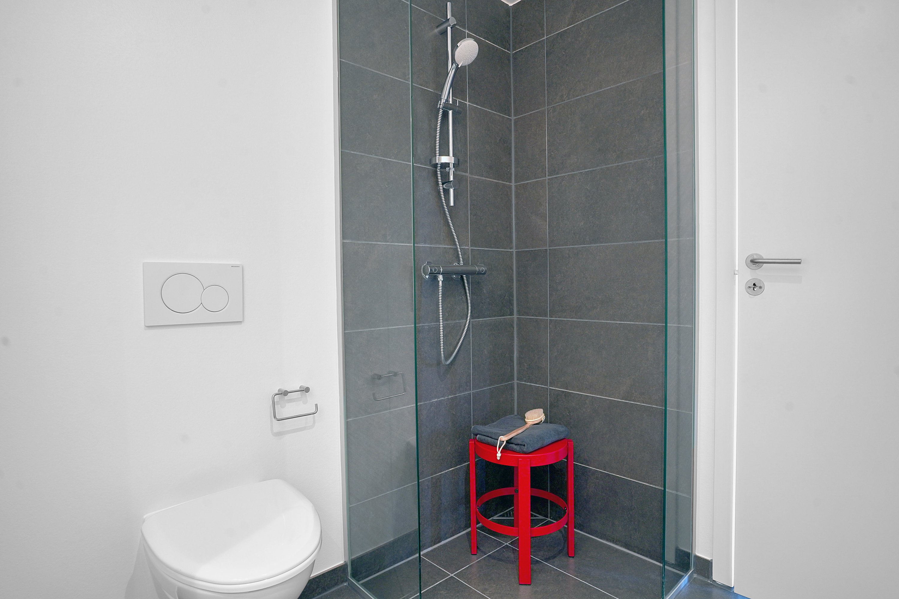 Fremhævet badeværelse billede i fuldskærmstilstand. Billede af Tove Maës Vej 2, 2. tv., 2500 Valby