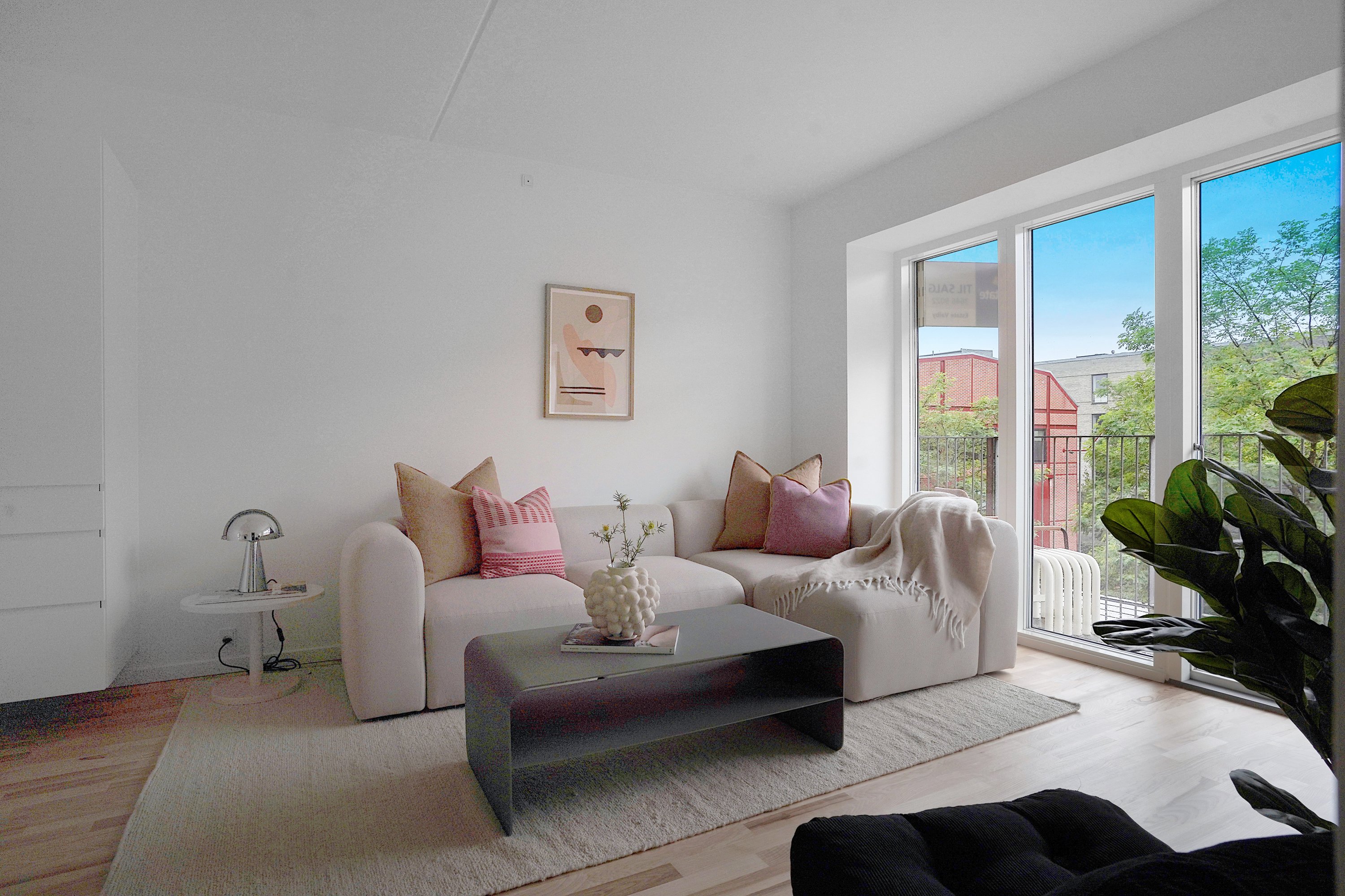 Fremhævet stue billede i fuldskærmstilstand. Billede af Tove Maës Vej 2, 2. tv., 2500 Valby