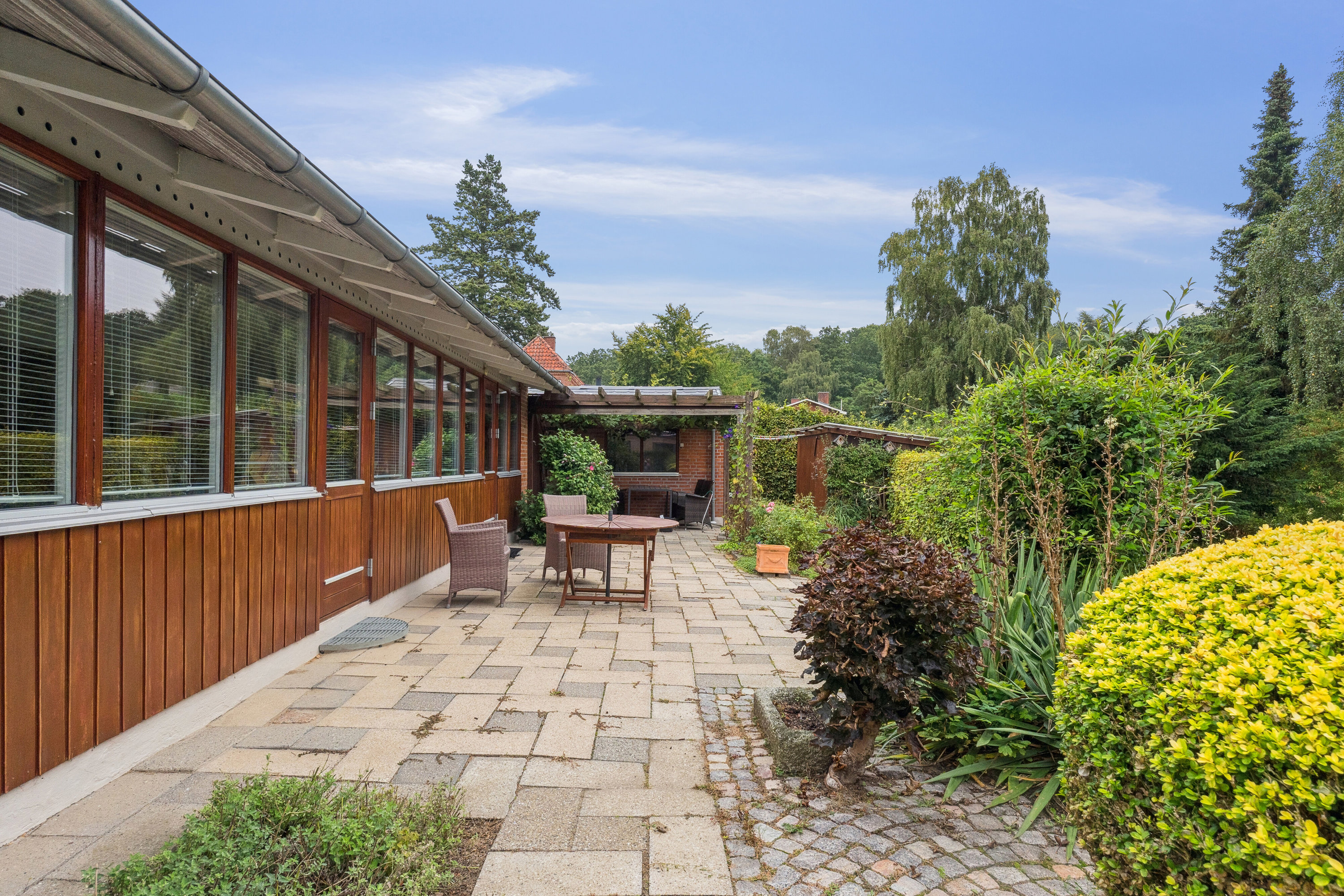 Fremhævet overdækket terrasse billede i fuldskærmstilstand. Billede af Skodsborgvej 380, 2850 Nærum