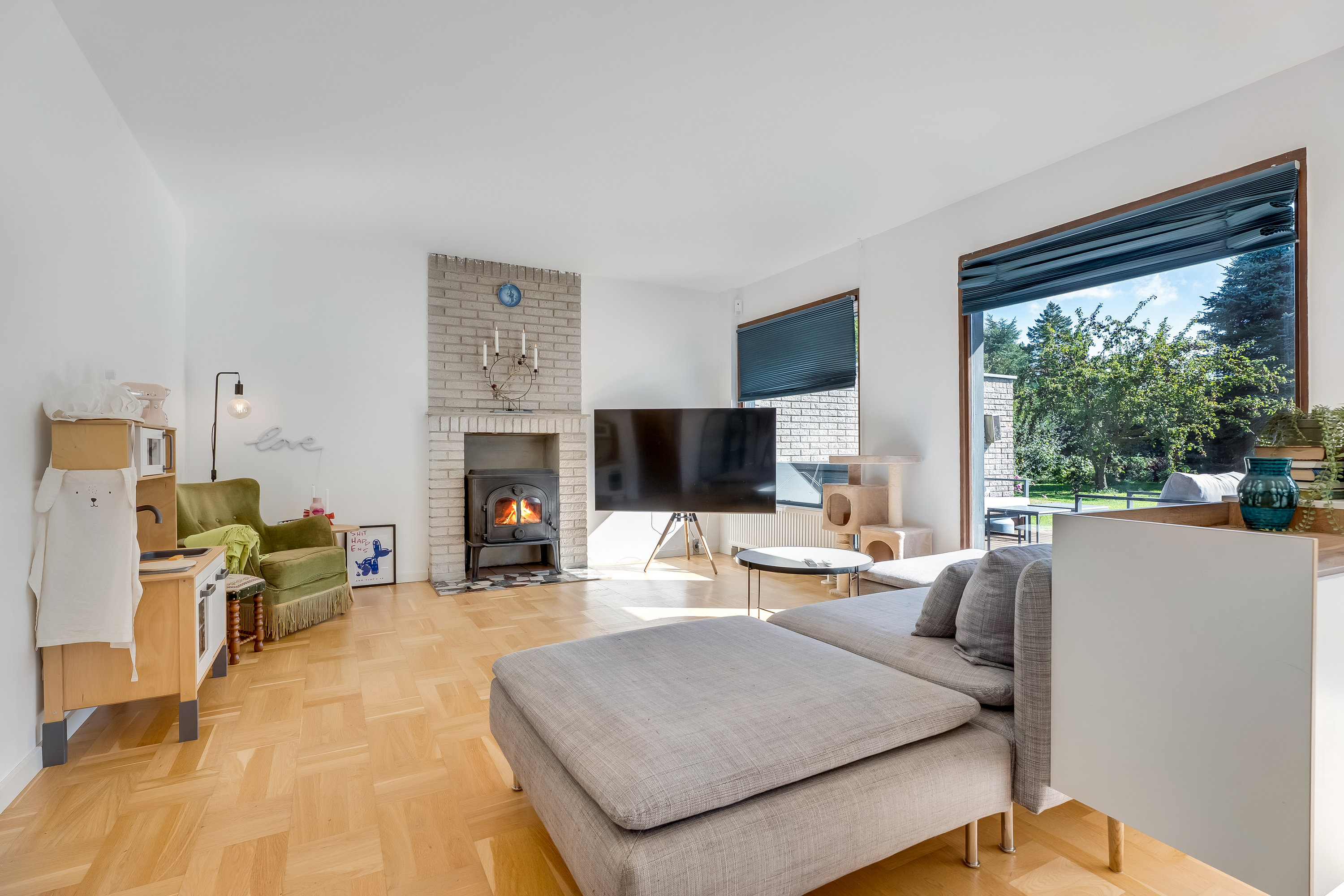 Fremhævet stue billede i fuldskærmstilstand. Billede af Krummingen 8, Nagelsti, 4800 Nykøbing F