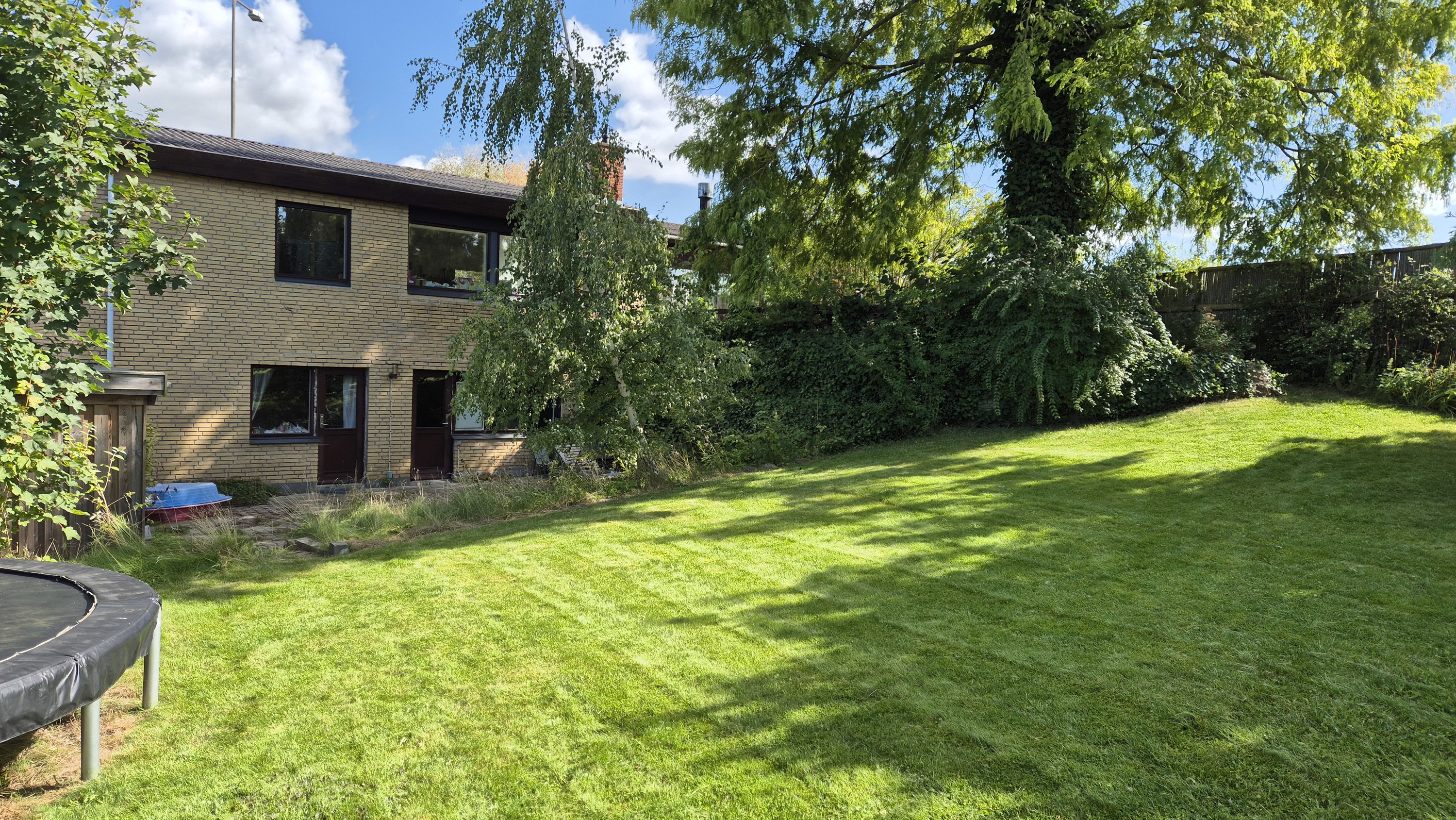 Fremhævet  billede i fuldskærmstilstand. Billede af Skovvej 145, 2750 Ballerup