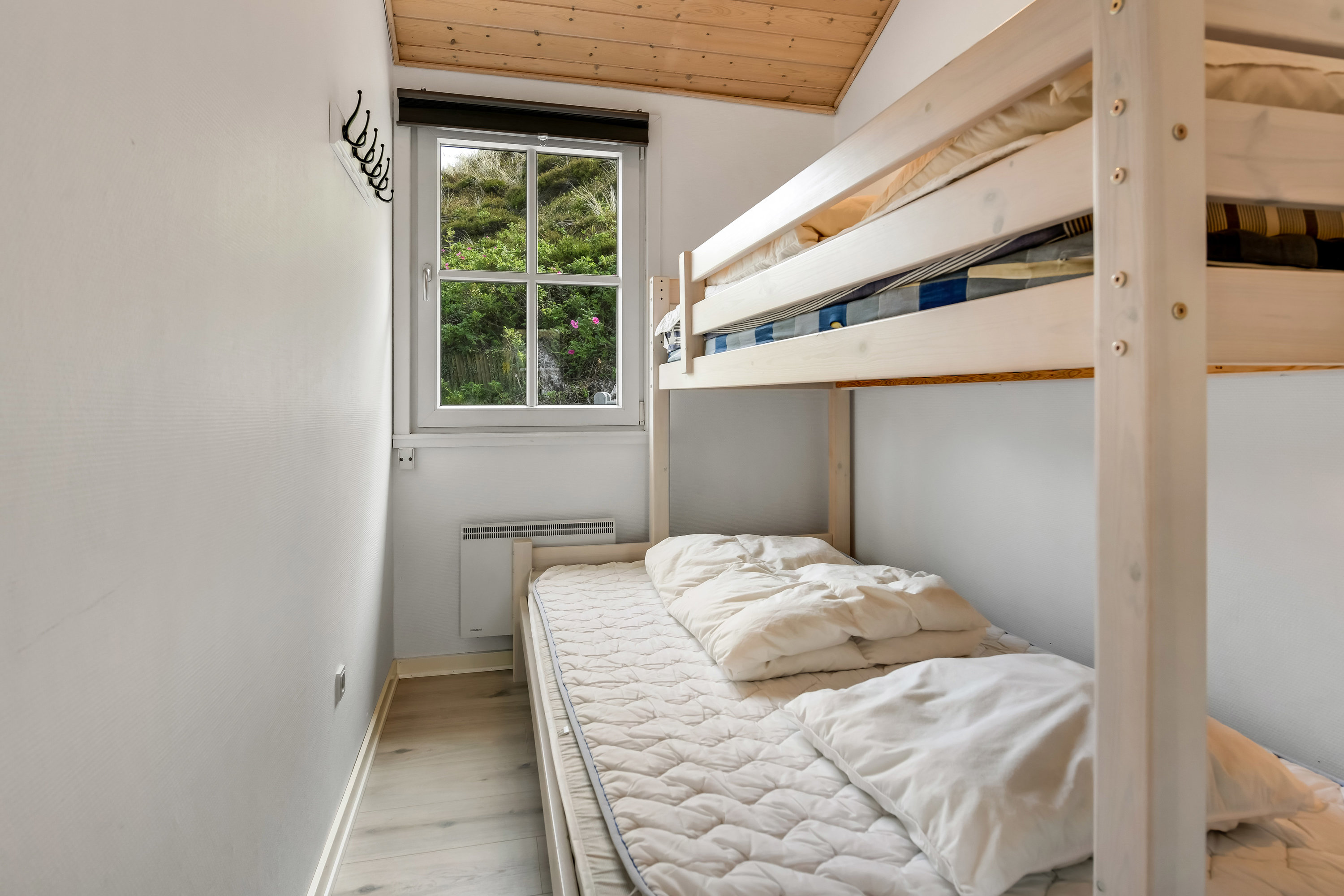 Fremhævet  billede i fuldskærmstilstand. Billede af Porsevej 10, Henne Strand, 6854 Henne