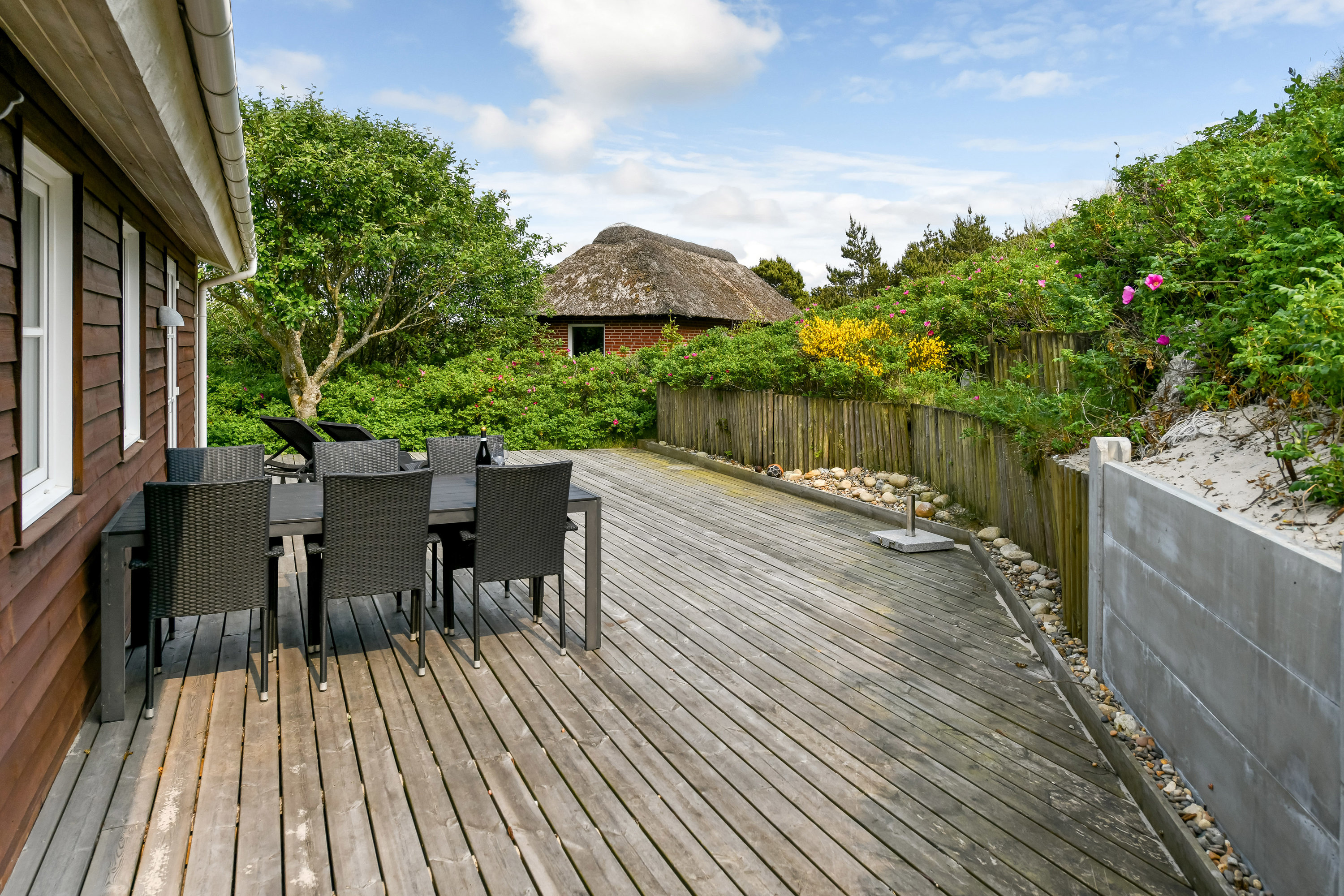 Fremhævet  billede i fuldskærmstilstand. Billede af Porsevej 10, Henne Strand, 6854 Henne