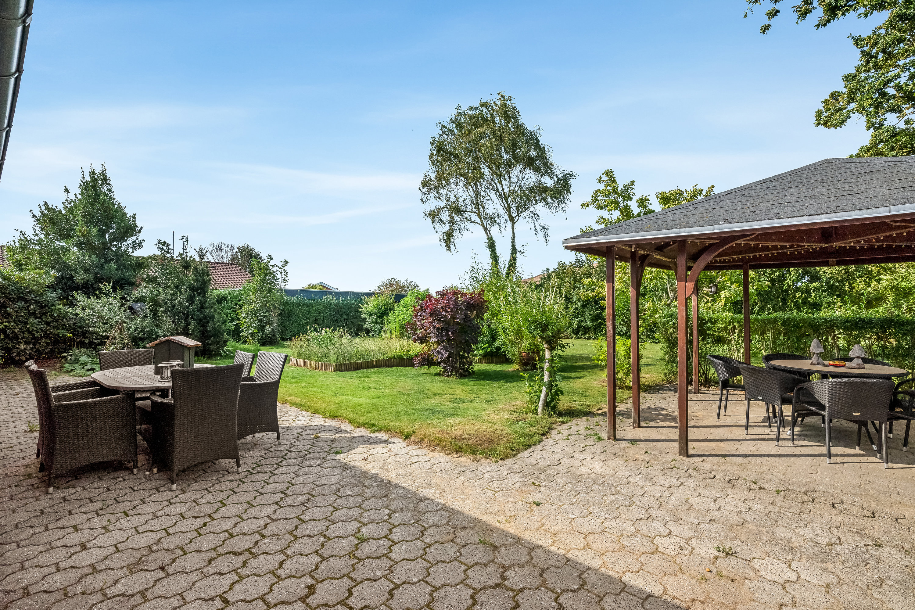 Fremhævet terrasse billede i fuldskærmstilstand. Billede af Bogfinkevej 28, Rindum, 6950 Ringkøbing