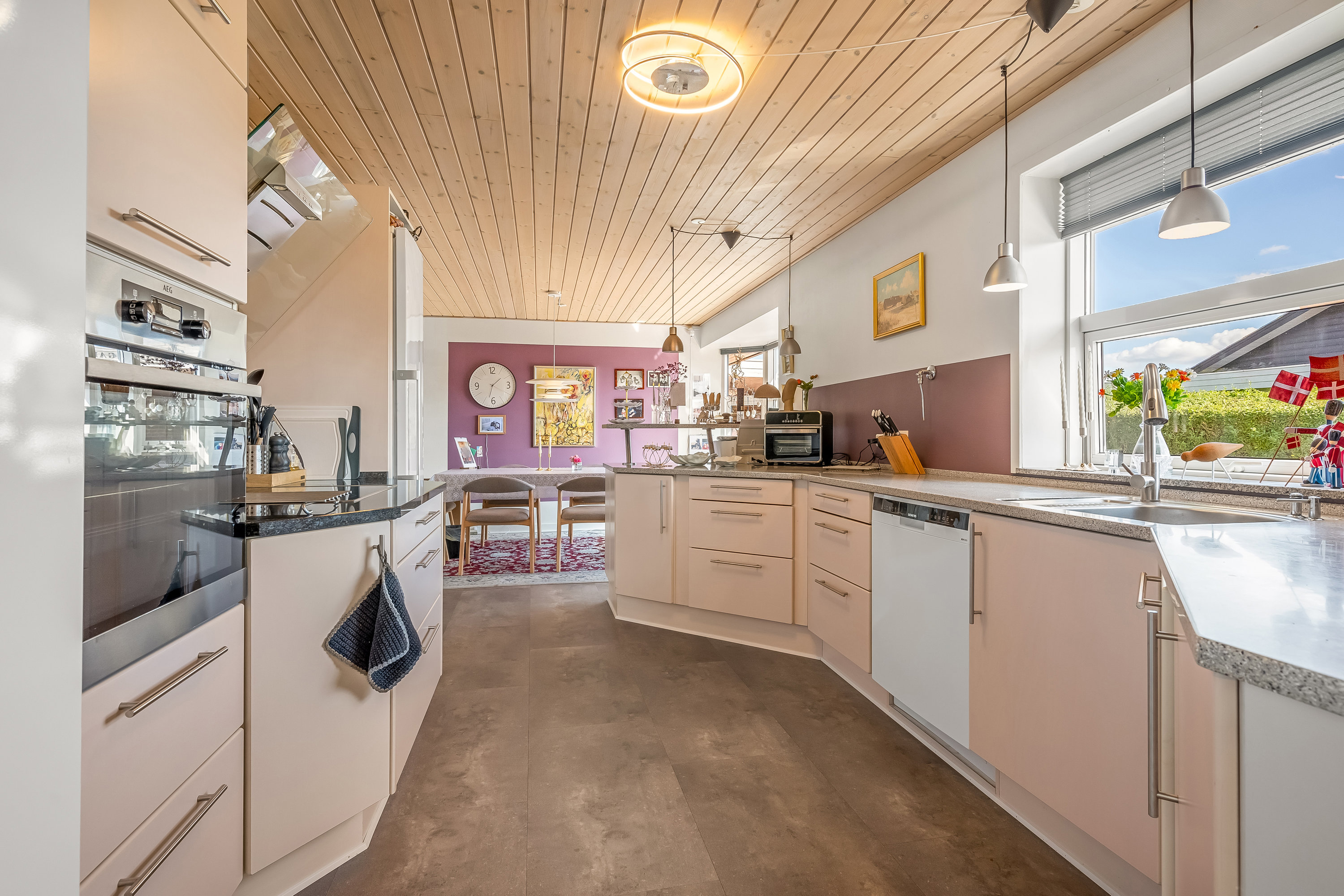 Fremhævet køkken alrum billede i fuldskærmstilstand. Billede af Bogfinkevej 28, Rindum, 6950 Ringkøbing