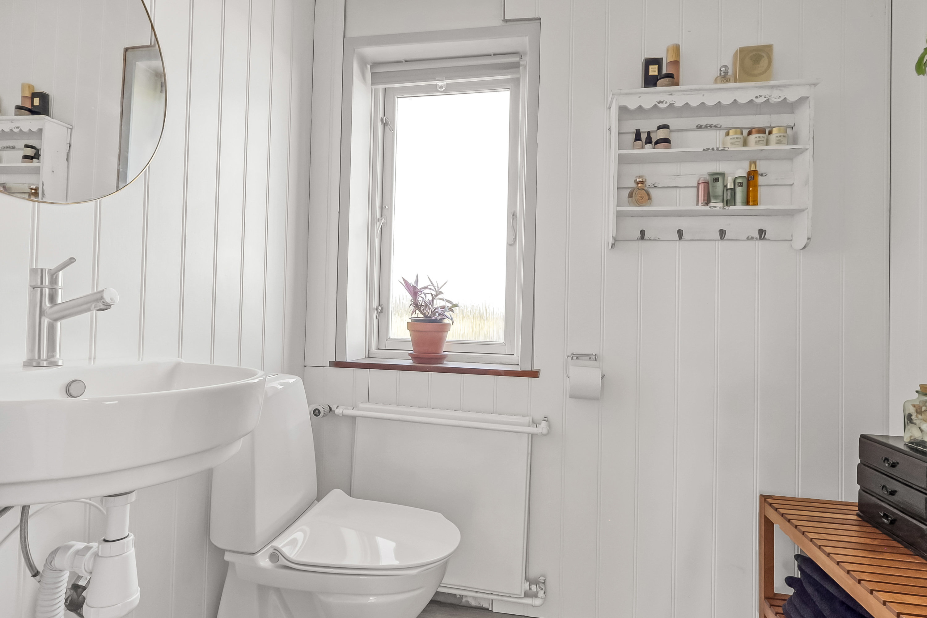 Fremhævet toilet billede i fuldskærmstilstand. Billede af Åbyvejen 4, 5881 Skårup Fyn