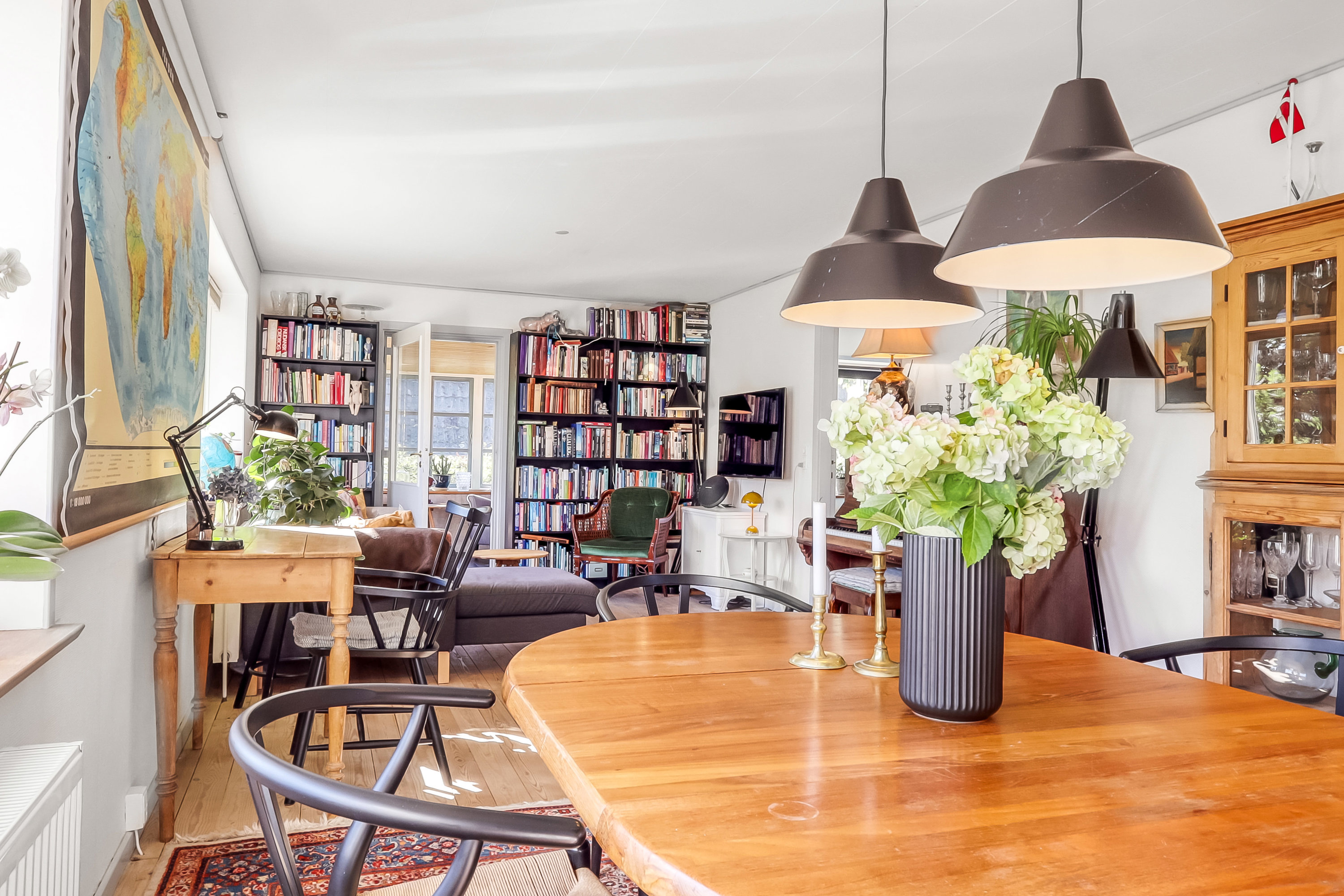 Fremhævet stue billede i fuldskærmstilstand. Billede af Åbyvejen 4, 5881 Skårup Fyn