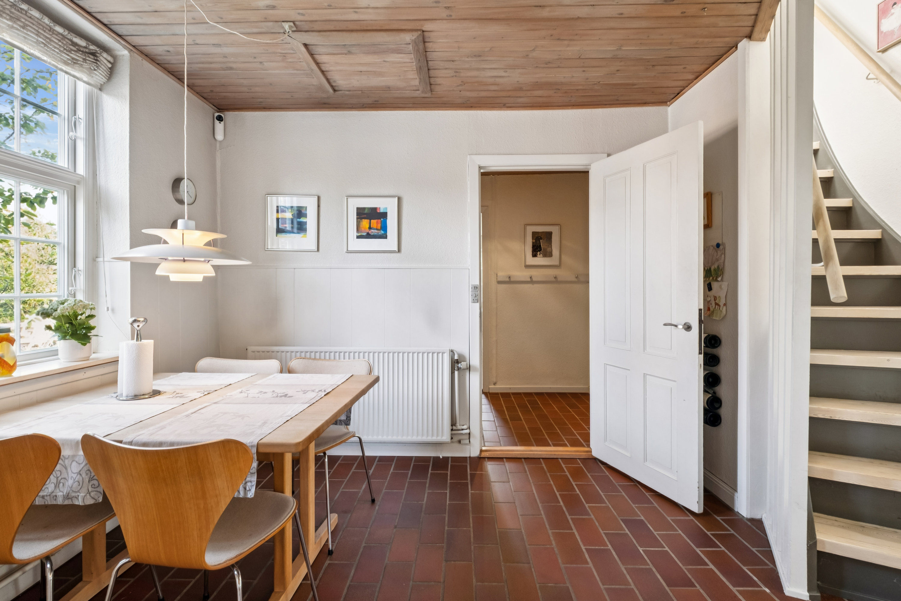 Fremhævet spisestue billede i fuldskærmstilstand. Billede af Røntoftevej 4, Vrønding, 8700 Horsens