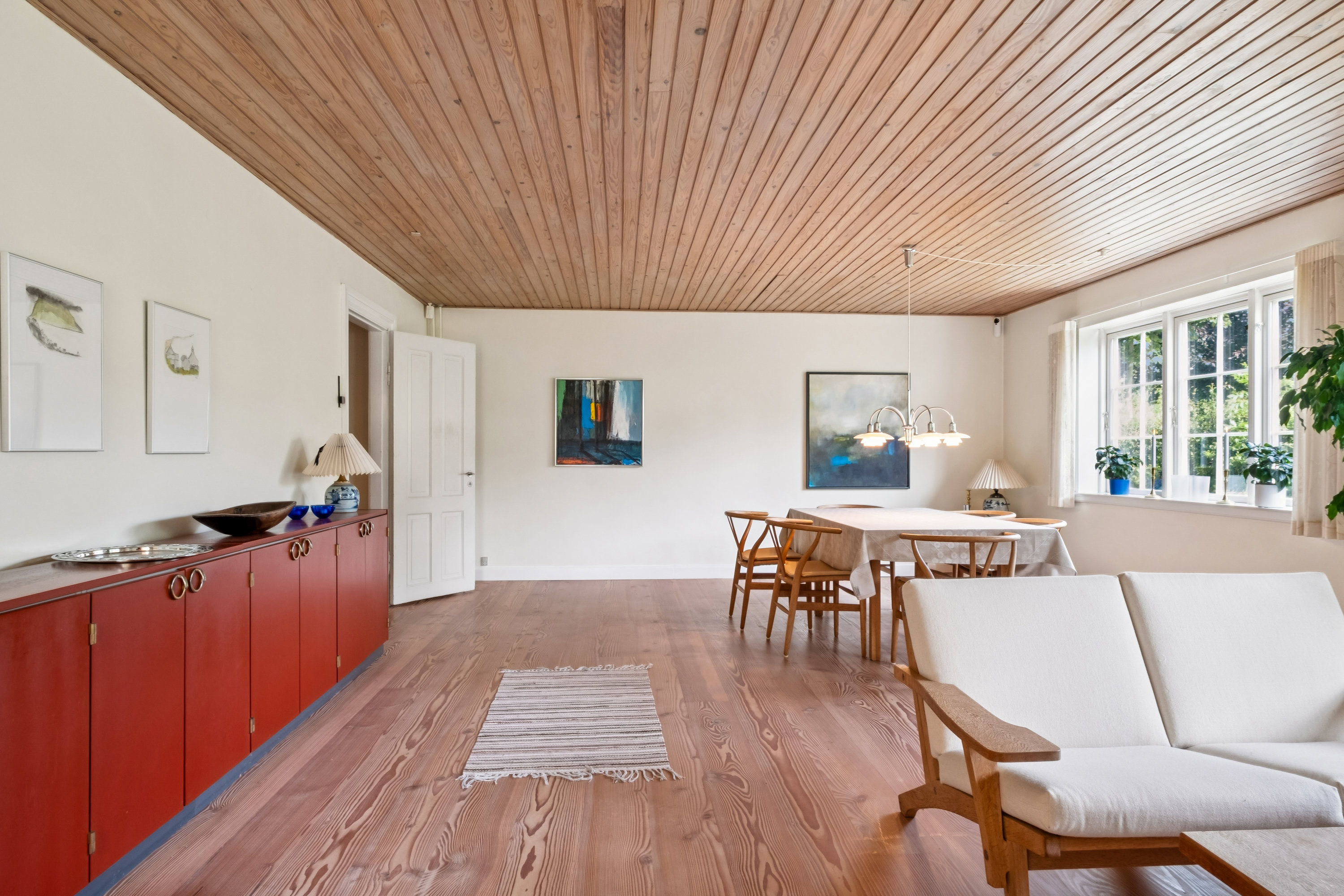 Fremhævet stue billede i fuldskærmstilstand. Billede af Røntoftevej 4, Vrønding, 8700 Horsens