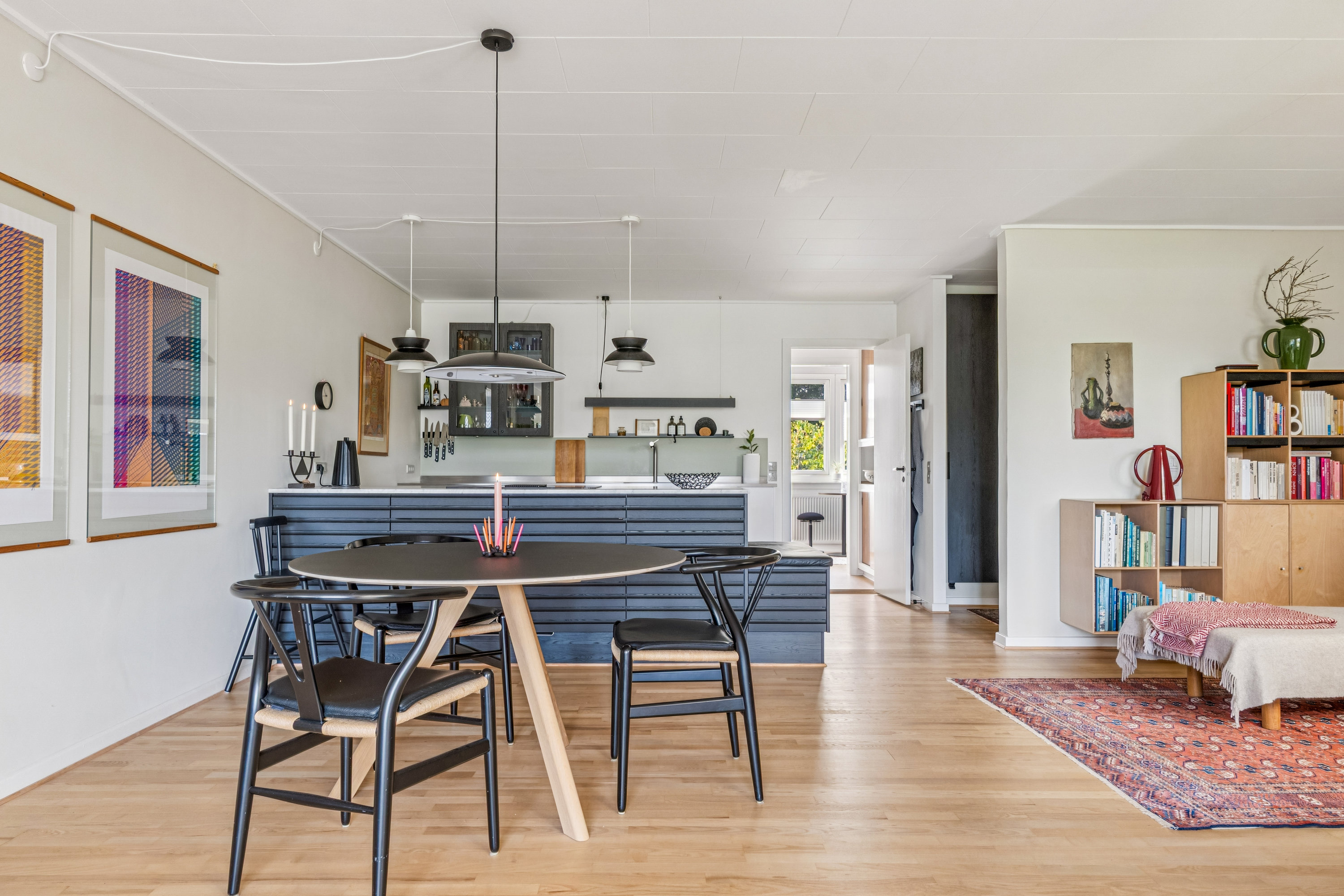 Fremhævet stue billede i fuldskærmstilstand. Billede af Fuglebakken 172, Snestrup, 5210 Odense NV