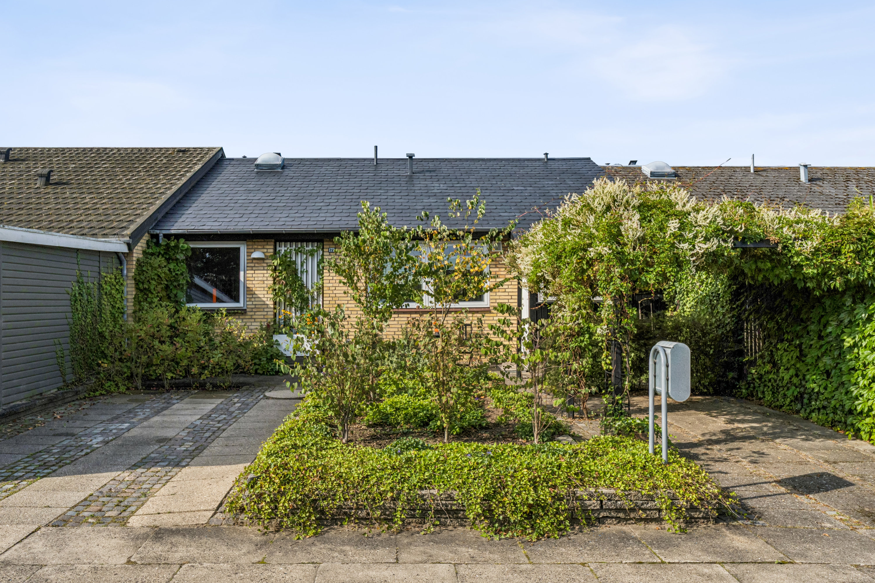 Fremhævet have billede i fuldskærmstilstand. Billede af Fuglebakken 172, Snestrup, 5210 Odense NV