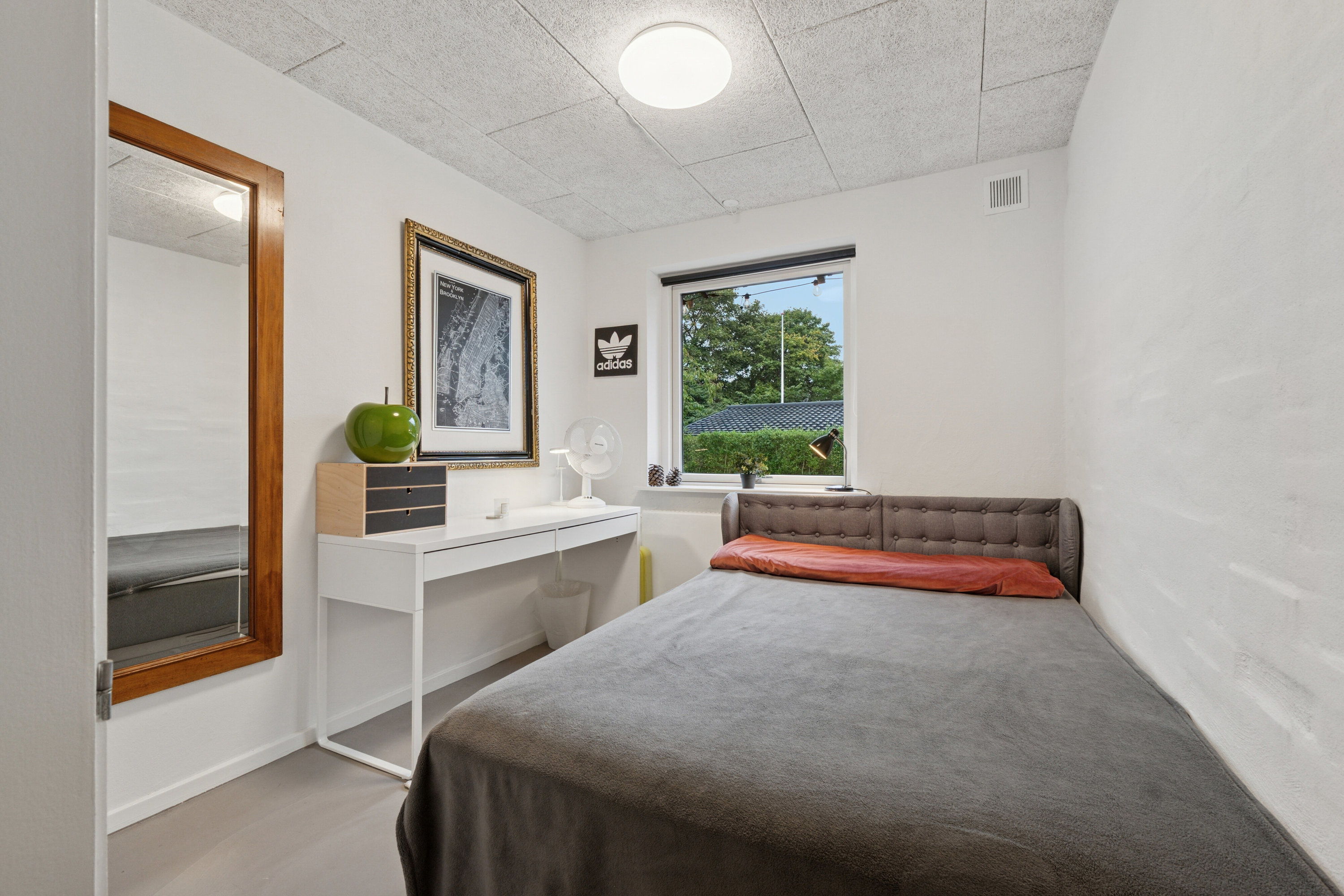 Fremhævet soveværelse billede i fuldskærmstilstand. Billede af Trannisvej 14, 6040 Egtved