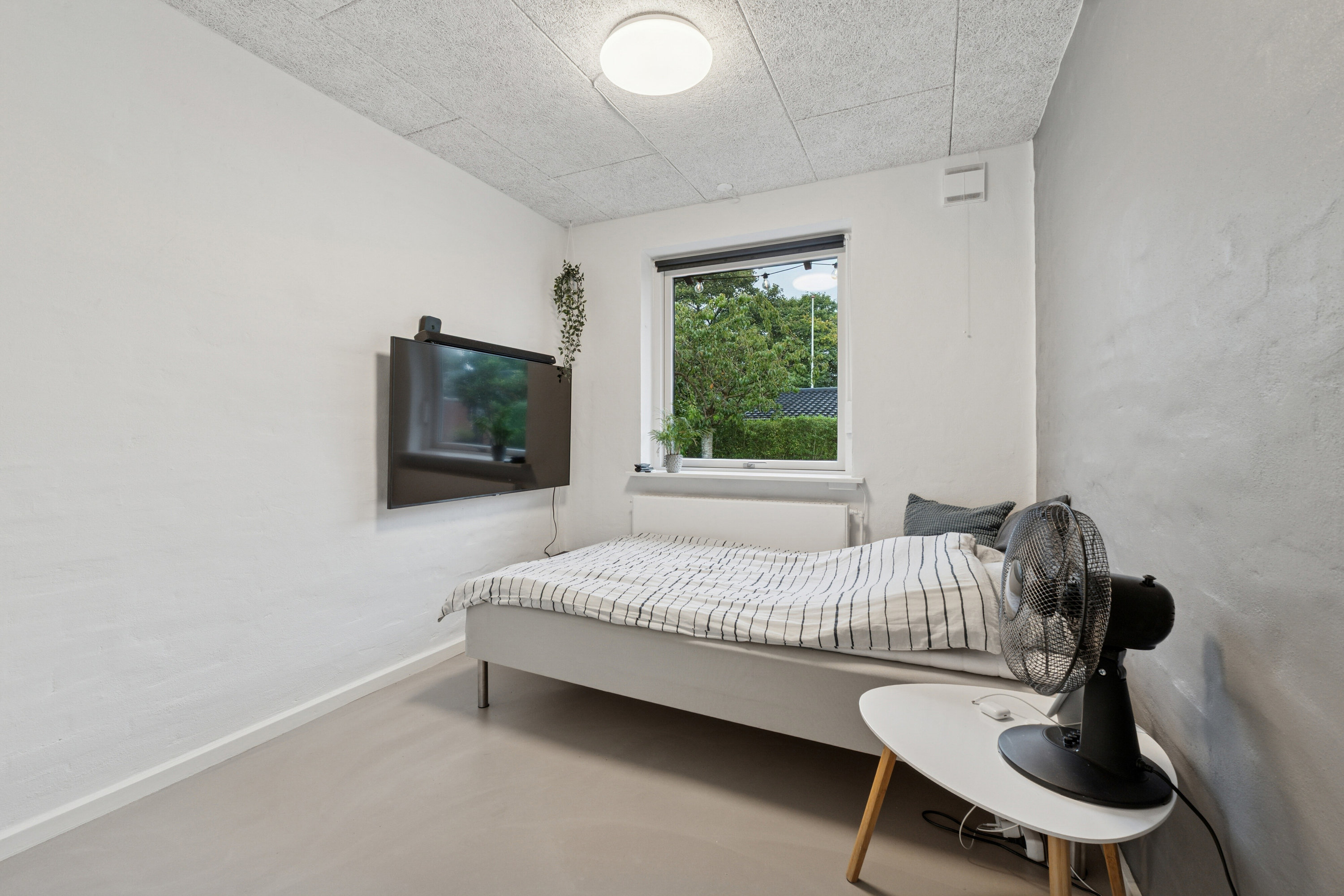 Fremhævet soveværelse billede i fuldskærmstilstand. Billede af Trannisvej 14, 6040 Egtved