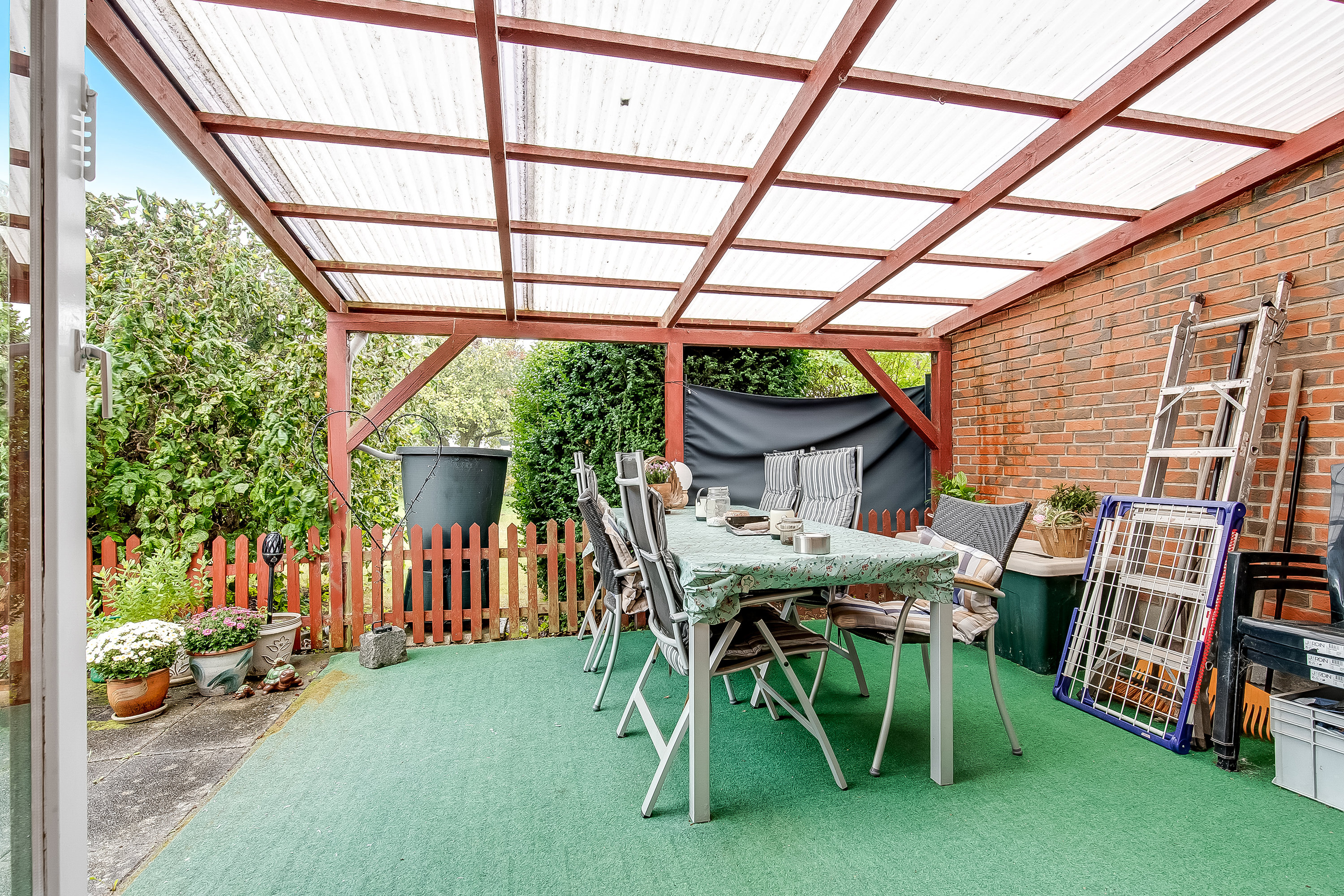 Fremhævet overdækket terrasse billede i fuldskærmstilstand. Billede af Stævnebogårdsvej 51, Erritsø, 7000 Fredericia