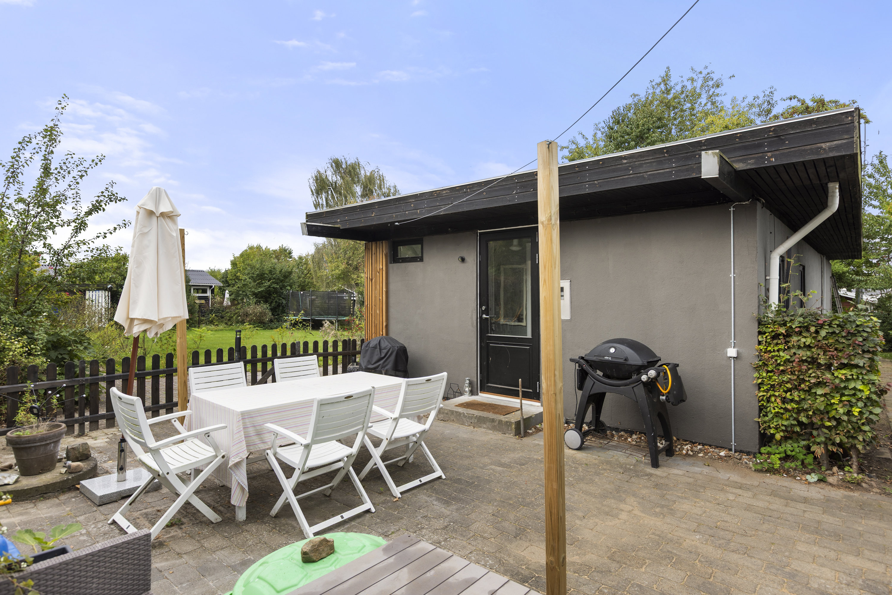 Fremhævet terrasse billede i fuldskærmstilstand. Billede af Mejsevænget 15, Kyndeløse, 4070 Kirke Hyllinge