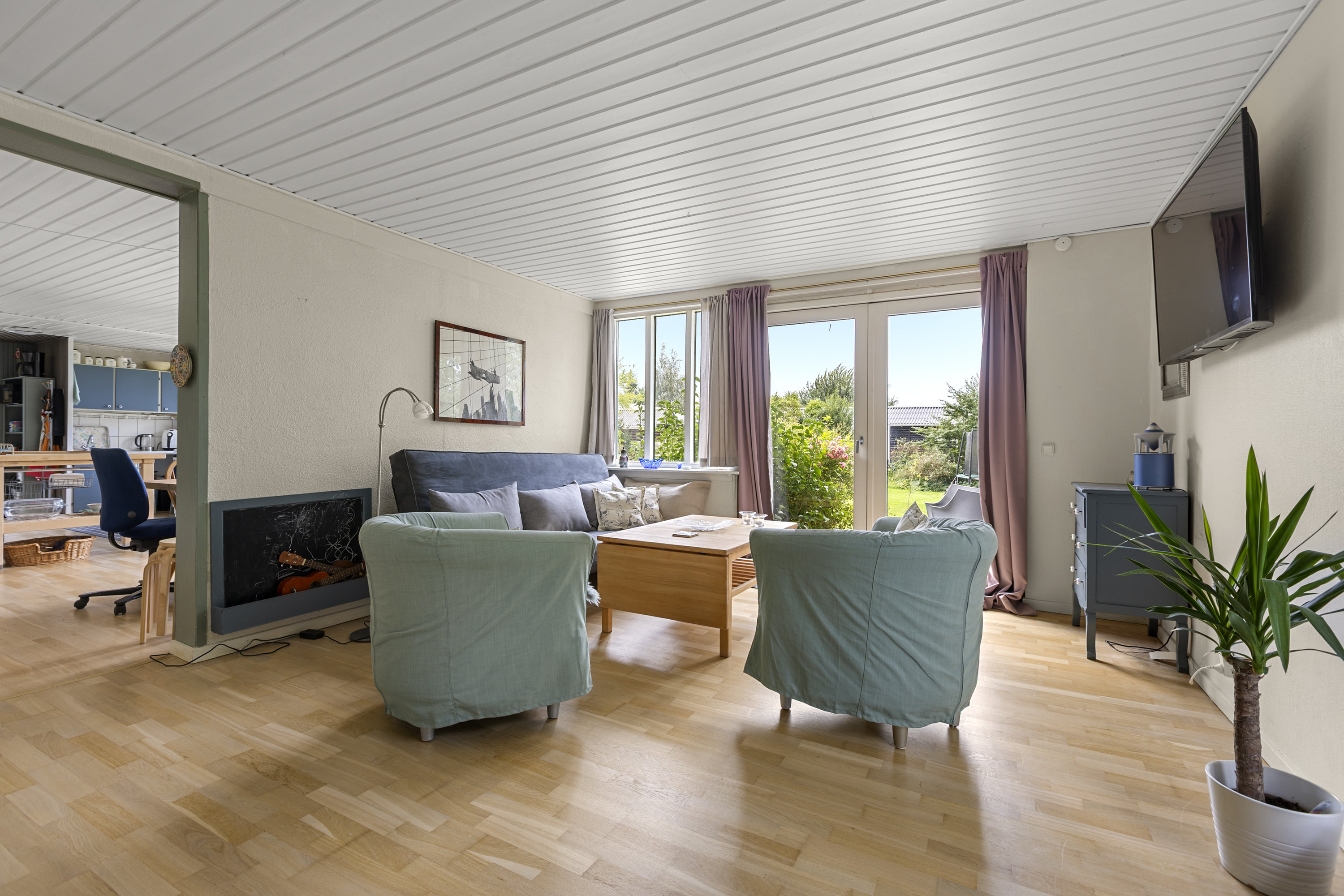 Fremhævet stue billede i fuldskærmstilstand. Billede af Mejsevænget 15, Kyndeløse, 4070 Kirke Hyllinge