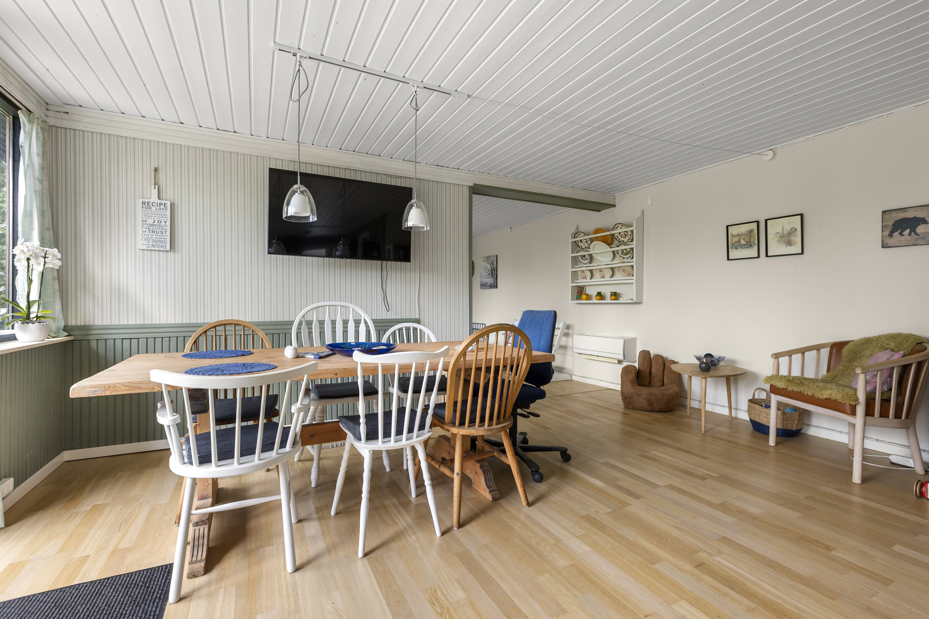 Fremhævet stue billede i fuldskærmstilstand. Billede af Mejsevænget 15, Kyndeløse, 4070 Kirke Hyllinge